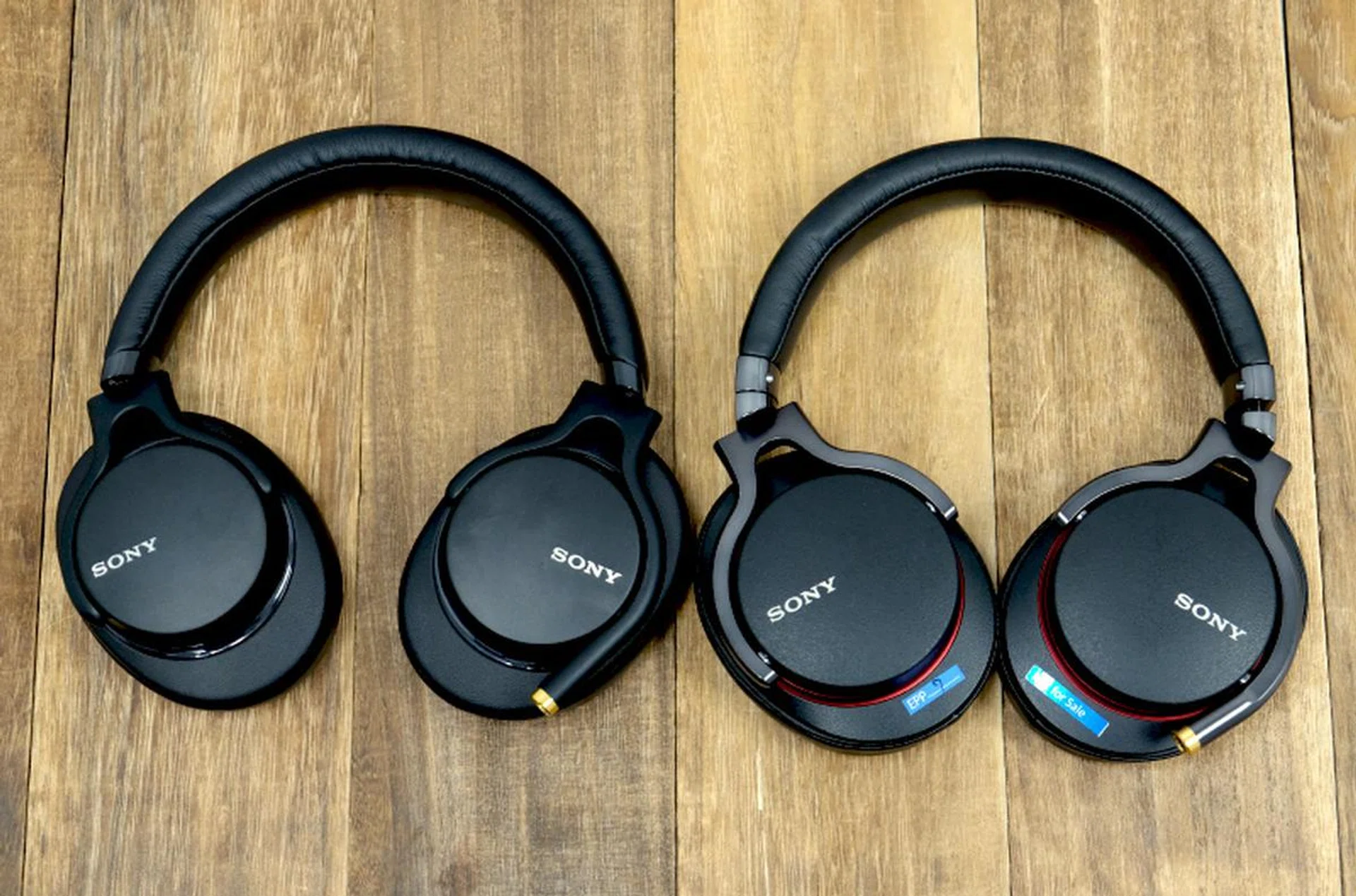 Though the MDR-1AM2 (left) looks just like its predecessor, it sounds quite different.