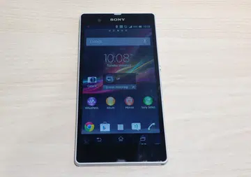 The Sony Xperia Z boasts a 5-inch scratch resistant Reality Display powered by Mobile BRAVIA Engine 2