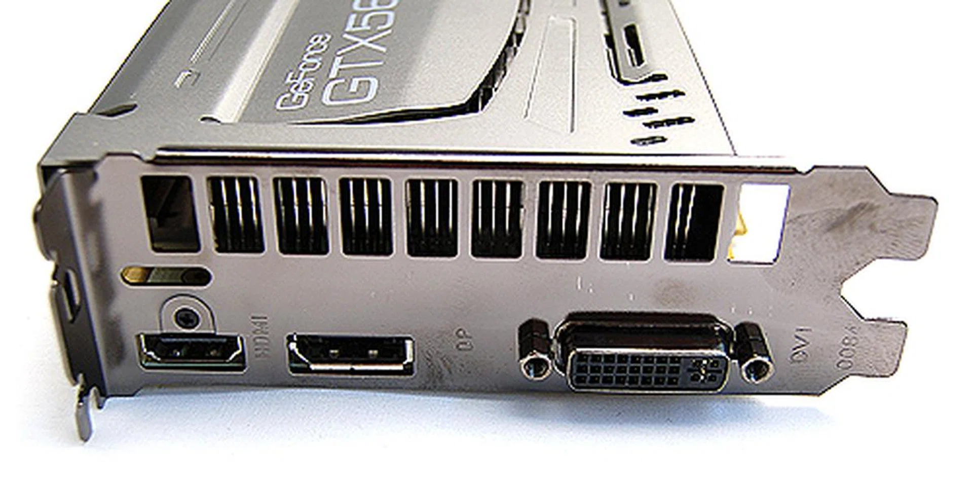 Instead of the usual twin DVI and mini-HDMI ports, Galaxy is offering a single DVI, DisplayPort and full-size HDMI port on their card instead.