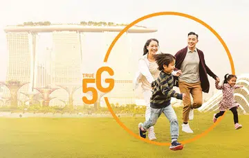 M1 banner on its official website, showing a picture-perfect Singaporean family fleeing the country in light of its price hikes. Source: M1.