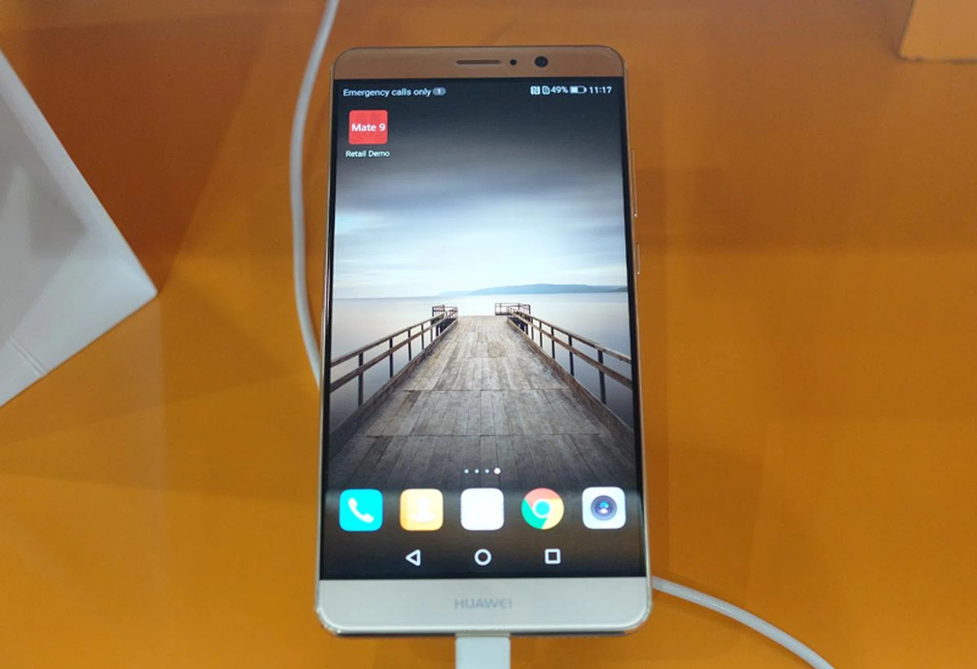 The Huawei Mate 9 is a 5.9-inch phablet with a Full HD display powered by a Kirin 960 processor. On the back of the phone is a dual-lens 12-megapixel RGB and 20-megapixel monochrome camera setup with Leica branding. Grab one from M1 for just $238 when you sign up for a Reg plan ($62/month) and get a free Smart Cover worth $69 and Colour Band worth $49.
