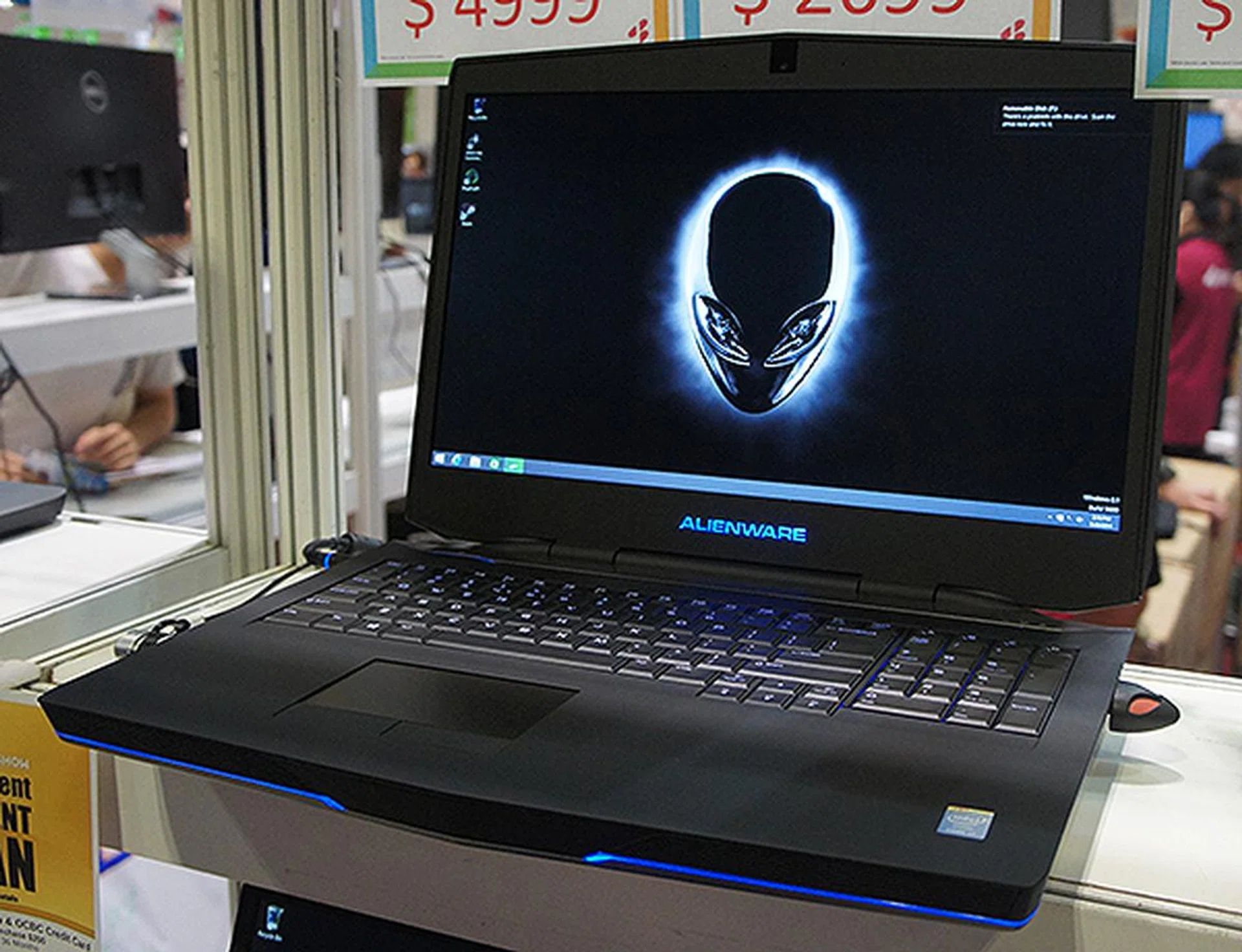 Students rejoice! There is a special 20% discount on the Alienware 17 notebook for all students, which means it can be had for $2,639. Also comes with free accidental damage coverage, Tigerair vouchers and a gaming mouse.