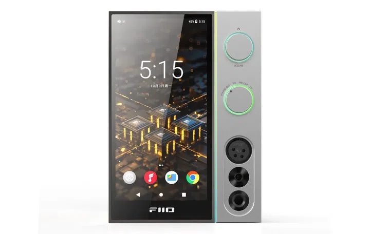 The display is larger and higher resolution. (Image source: Fiio)