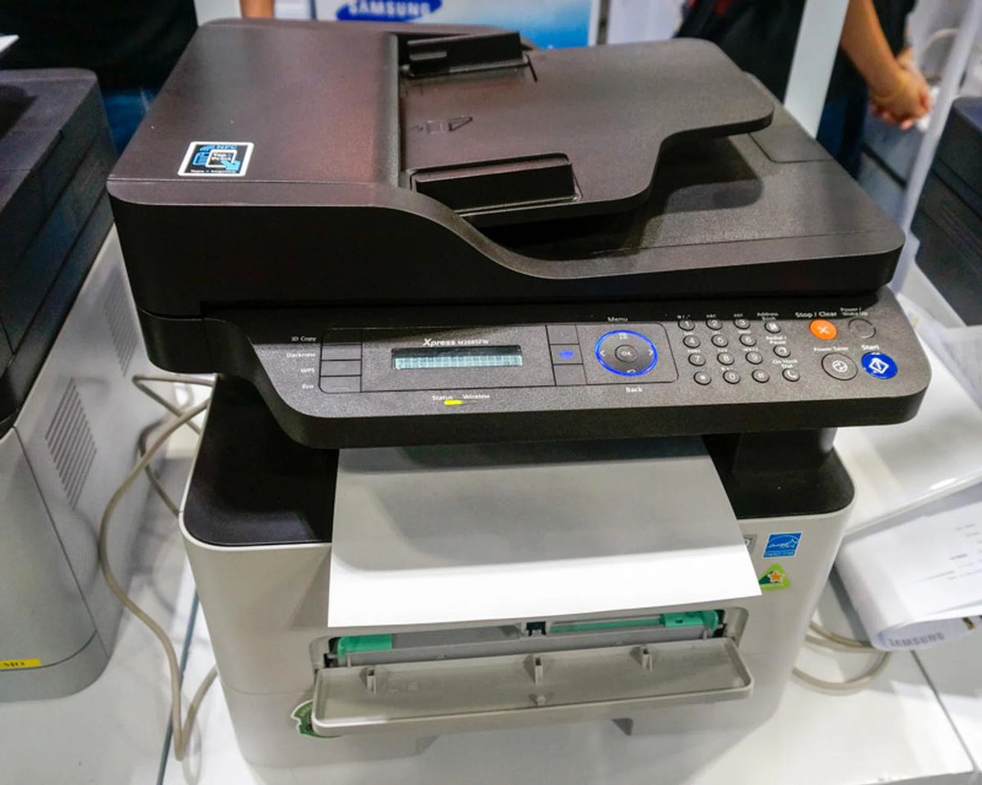 Xpress M2885FW
Business owners may want to consider the Xpress M2885FW 4-in-1 Mono Laser Multi-function Printer. It too supports NFC, Direct Mobile Print and Duplex Print, and will Scan in color despite being a Mono printer. This comes with 3 years on-site warranty for hardware, and a free trolley. It’s going for $248 at the show. (Usual price $378)