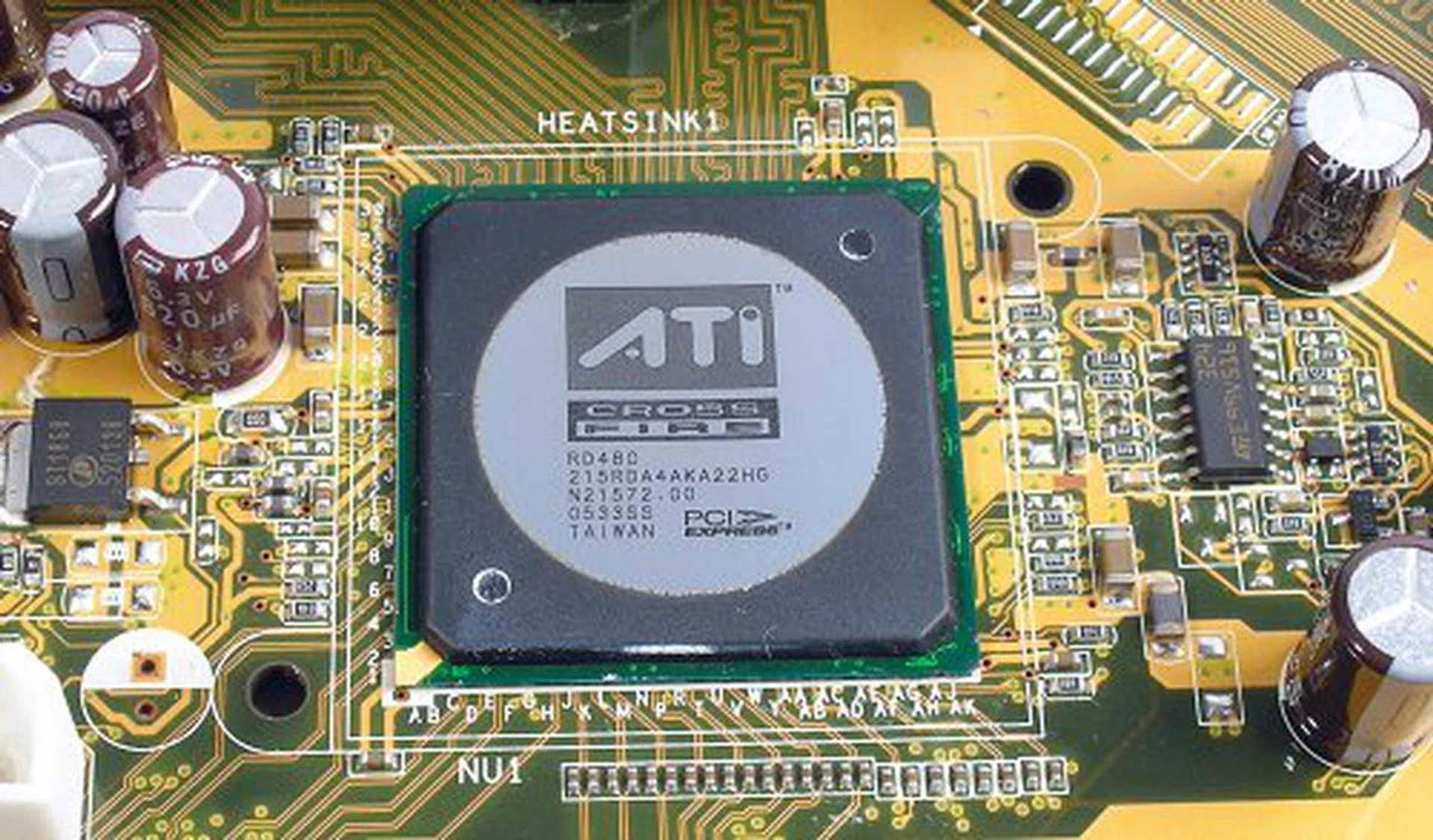ASUS A8R-MVP (ATI CrossFire Xpress 1600) | HardwareZone Singapore