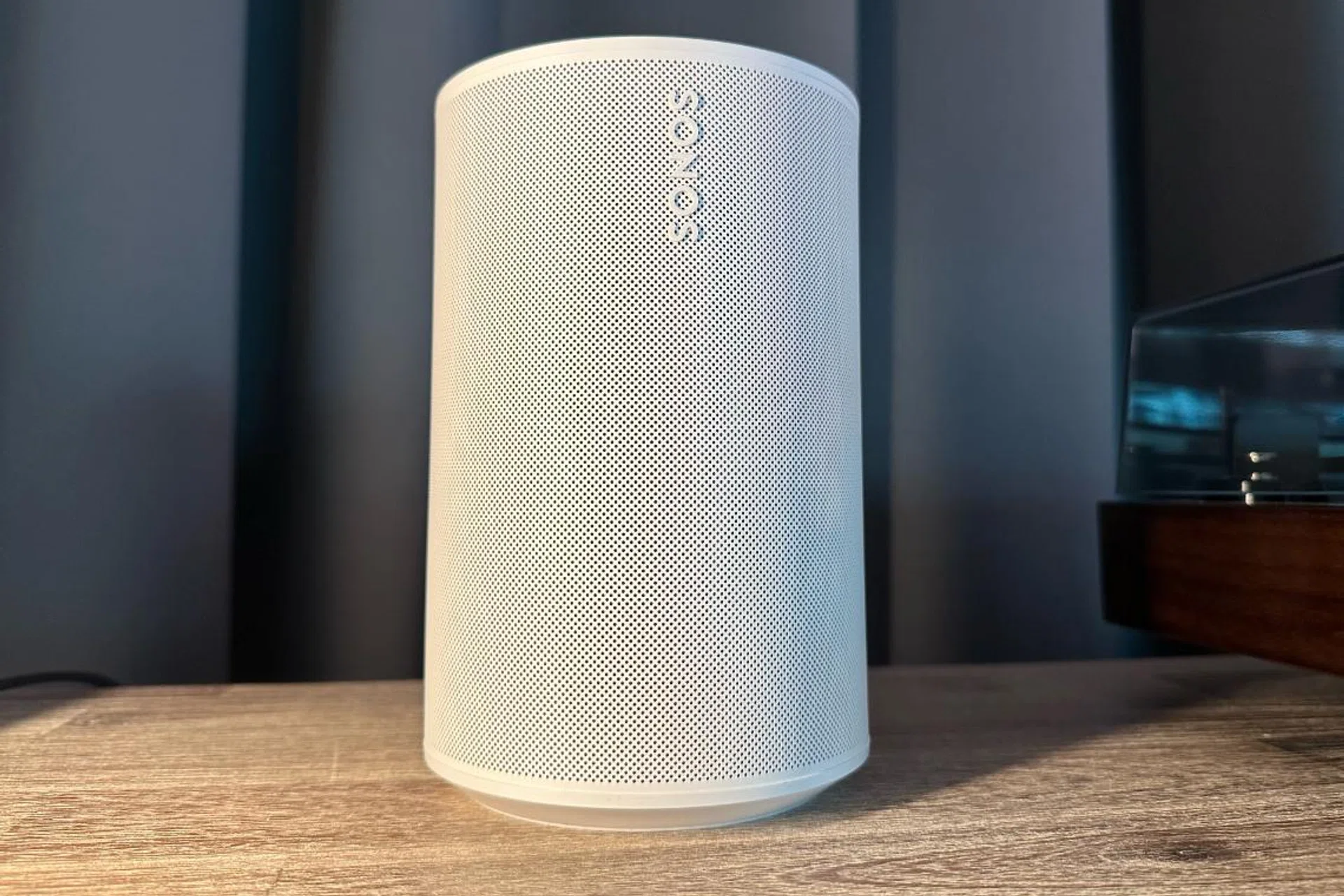 The Era 100 is Sonos' newest entry-level speaker and it replaced the old Sonos One.