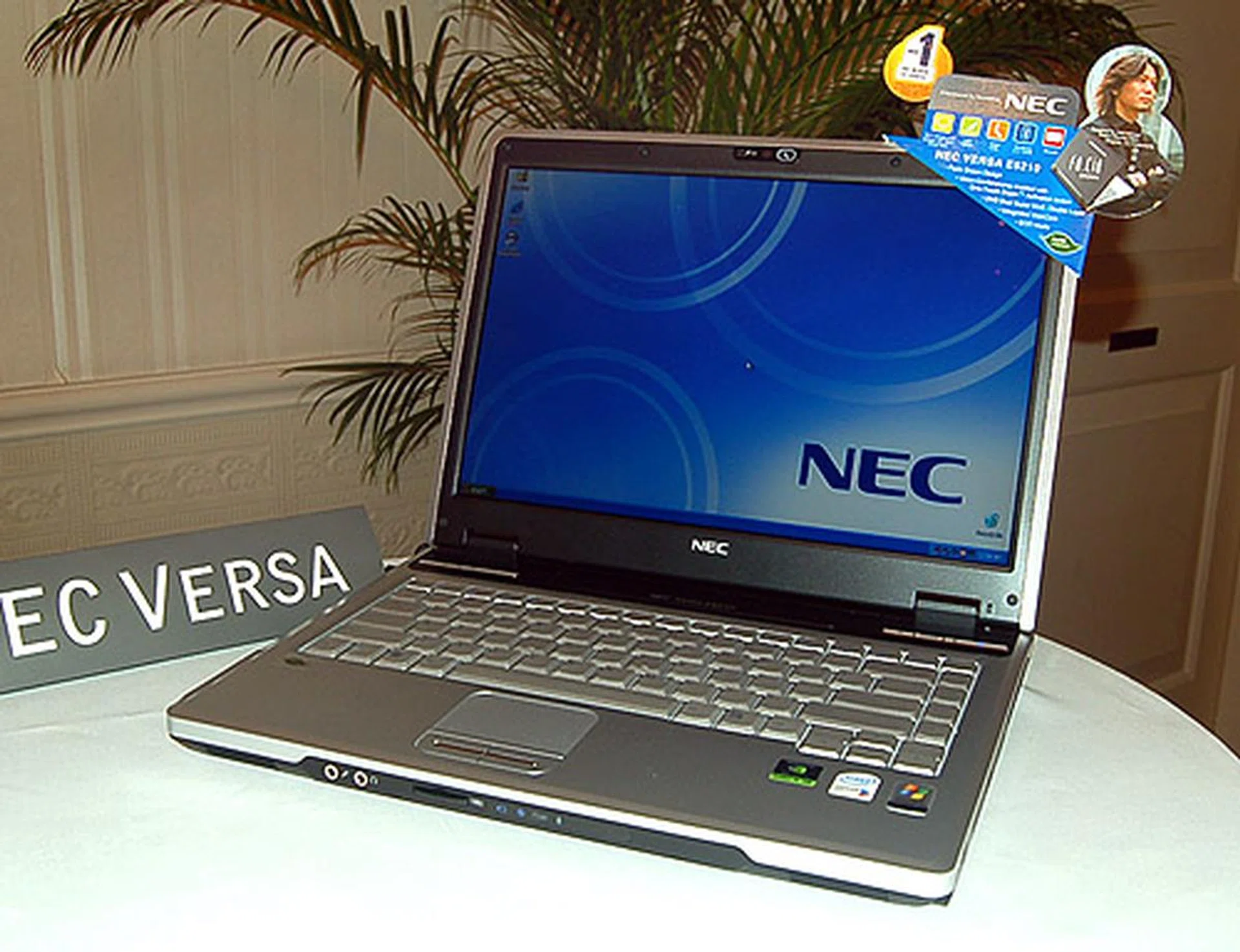 NEC Releases World's First Intel Core 2 Duo Notebooks