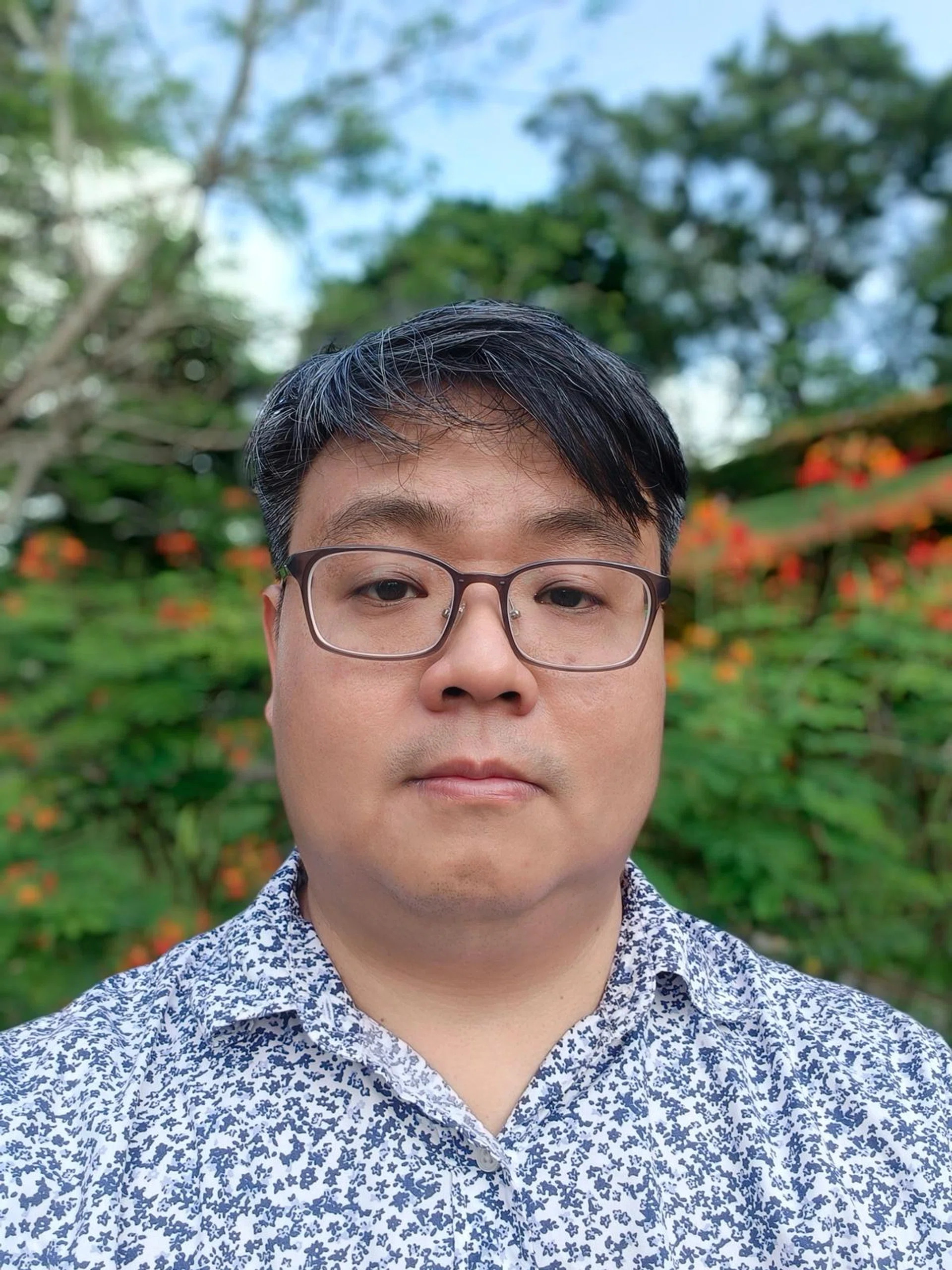 From the selfie camera (32MP).