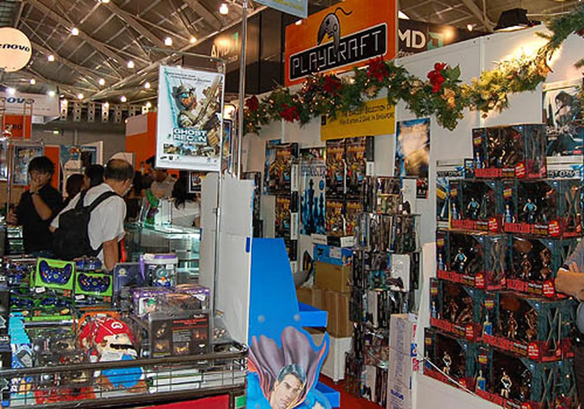 The Playcraft booth offered plenty of games on all platforms. From a consumer perspective, you can expect to see Playcraft storefronts offering a wide variety of games in major malls by the 3rd quarter of 2007.