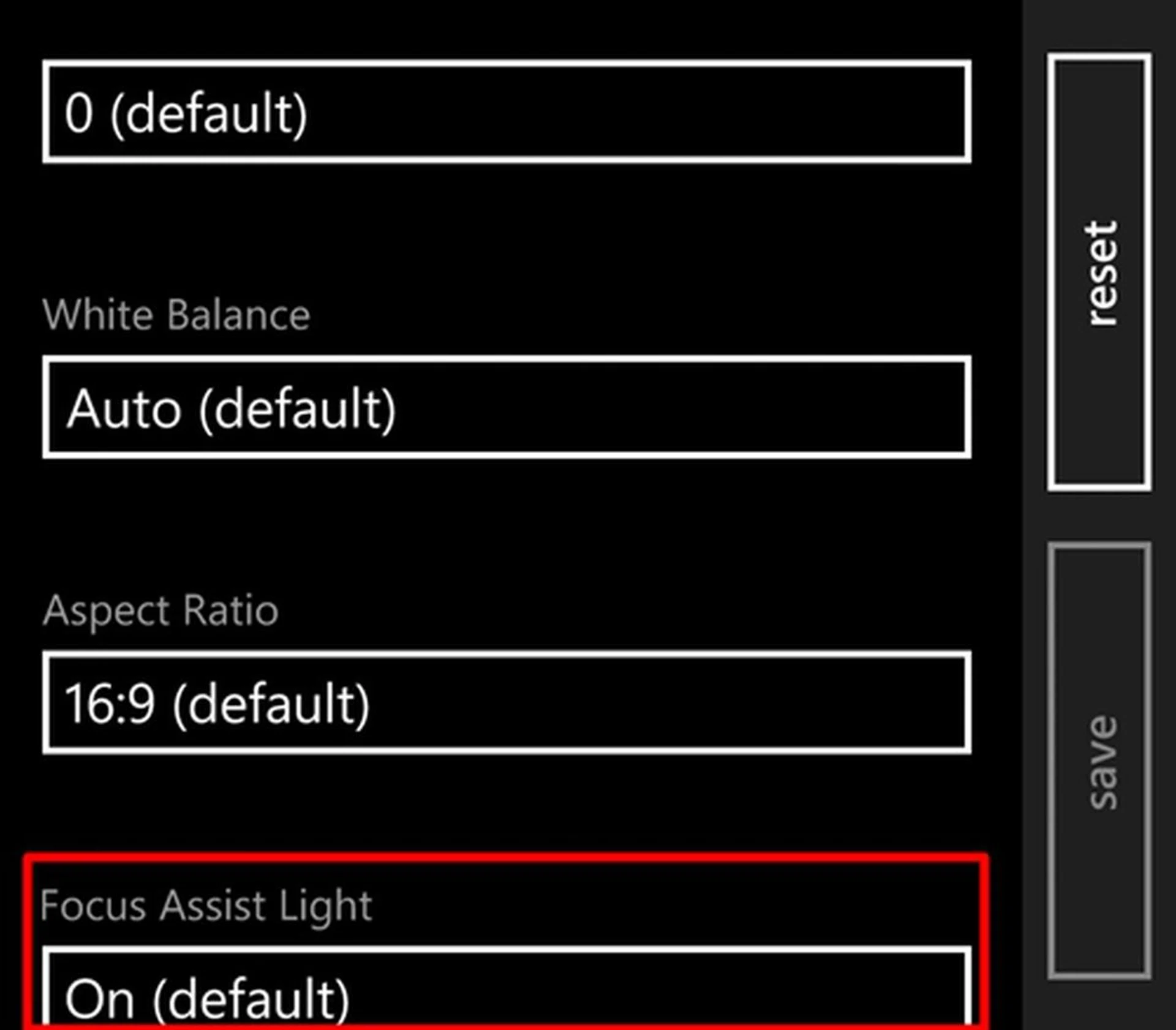 We advise you to consider switching off the focus assist light while there's sufficient light because it will take up a considerable amount of battery life.