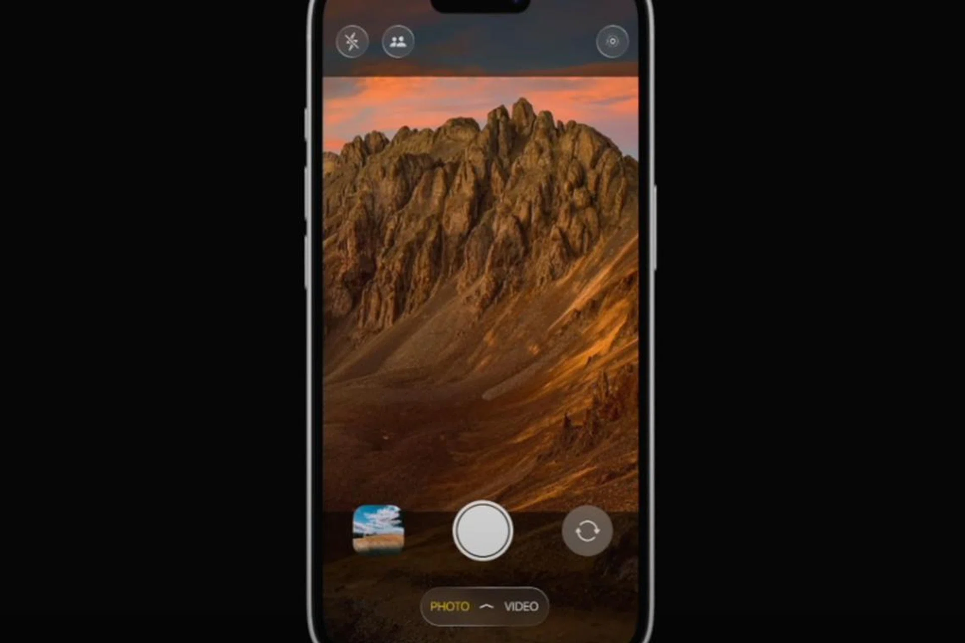 This is said to be the new Camera app interface on the iPhone. Photo: Front Page Tech.