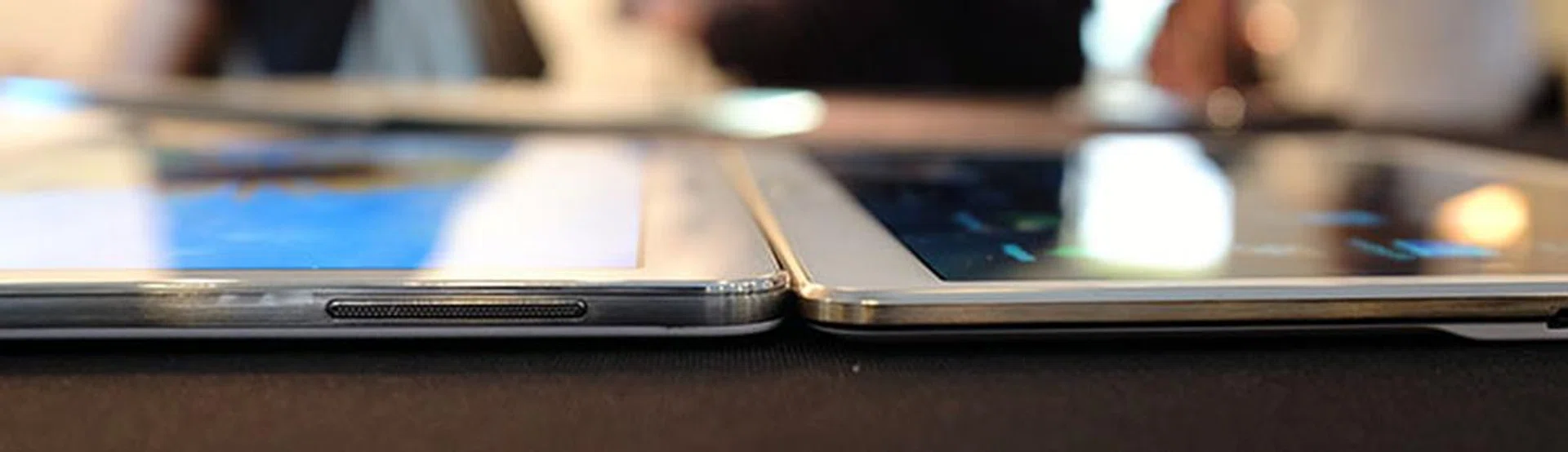 The 6.6mm Galaxy Tab S (right) is noticeably thinner than the 7.3mm Galaxy Tab Pro 10.1 (left). 