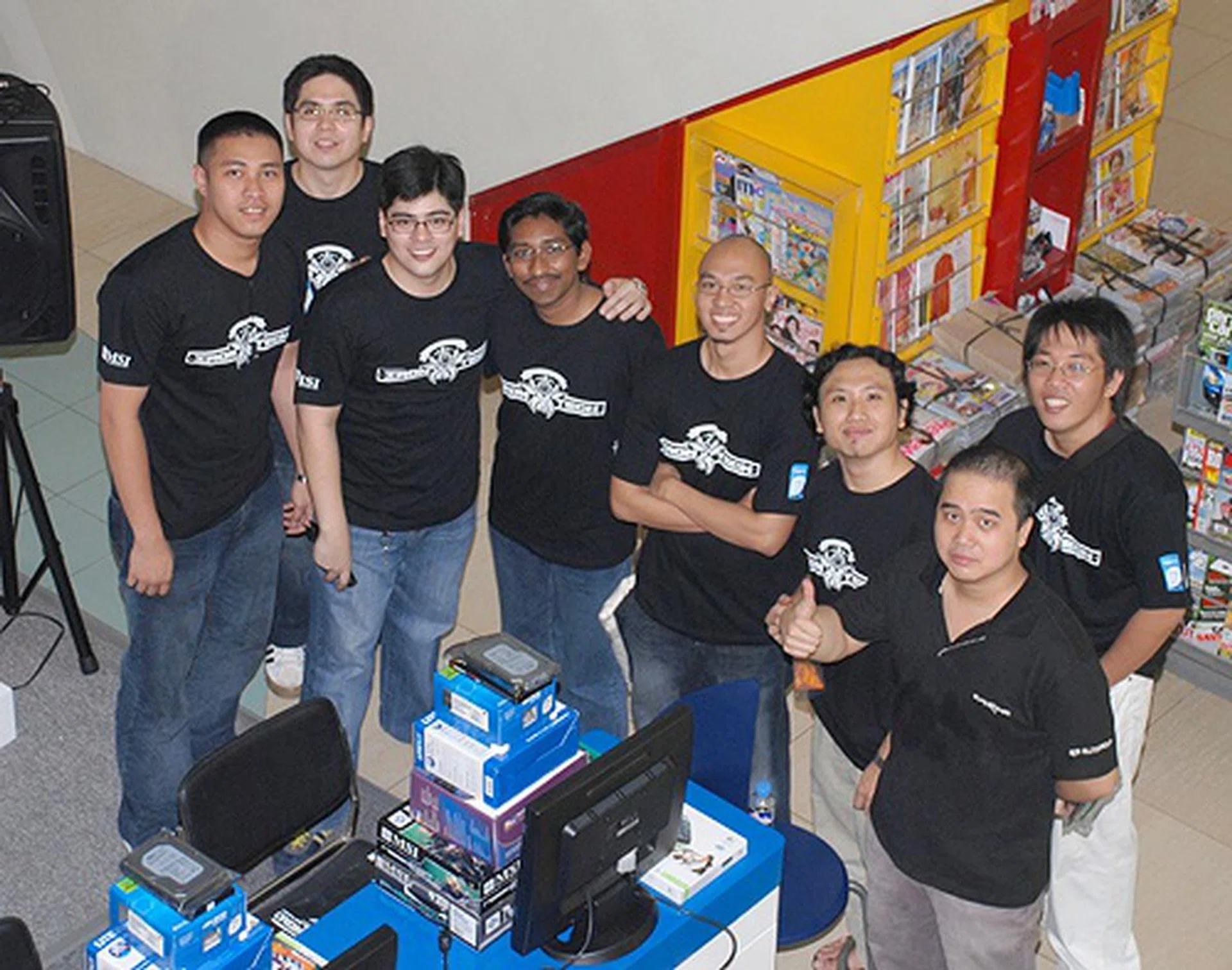  The competition was overseen by this team of vigilant marshals, led by Vijay Anand (fourth from left) as head judge and Paolo Manzano (third from left) as competition manager.  