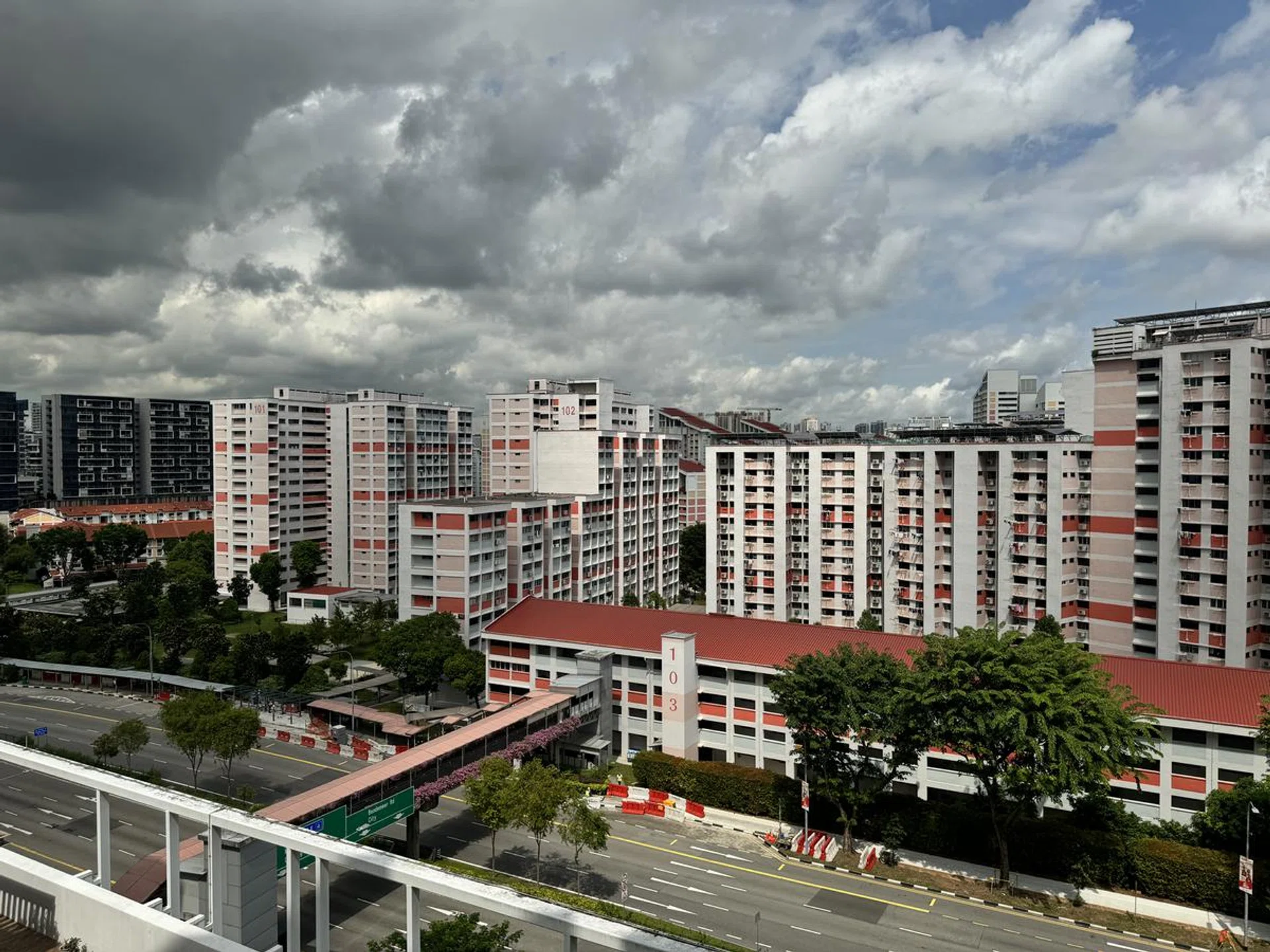 Taken with iPhone 15 Pro Max main camera. (Click to see image in full resolution)