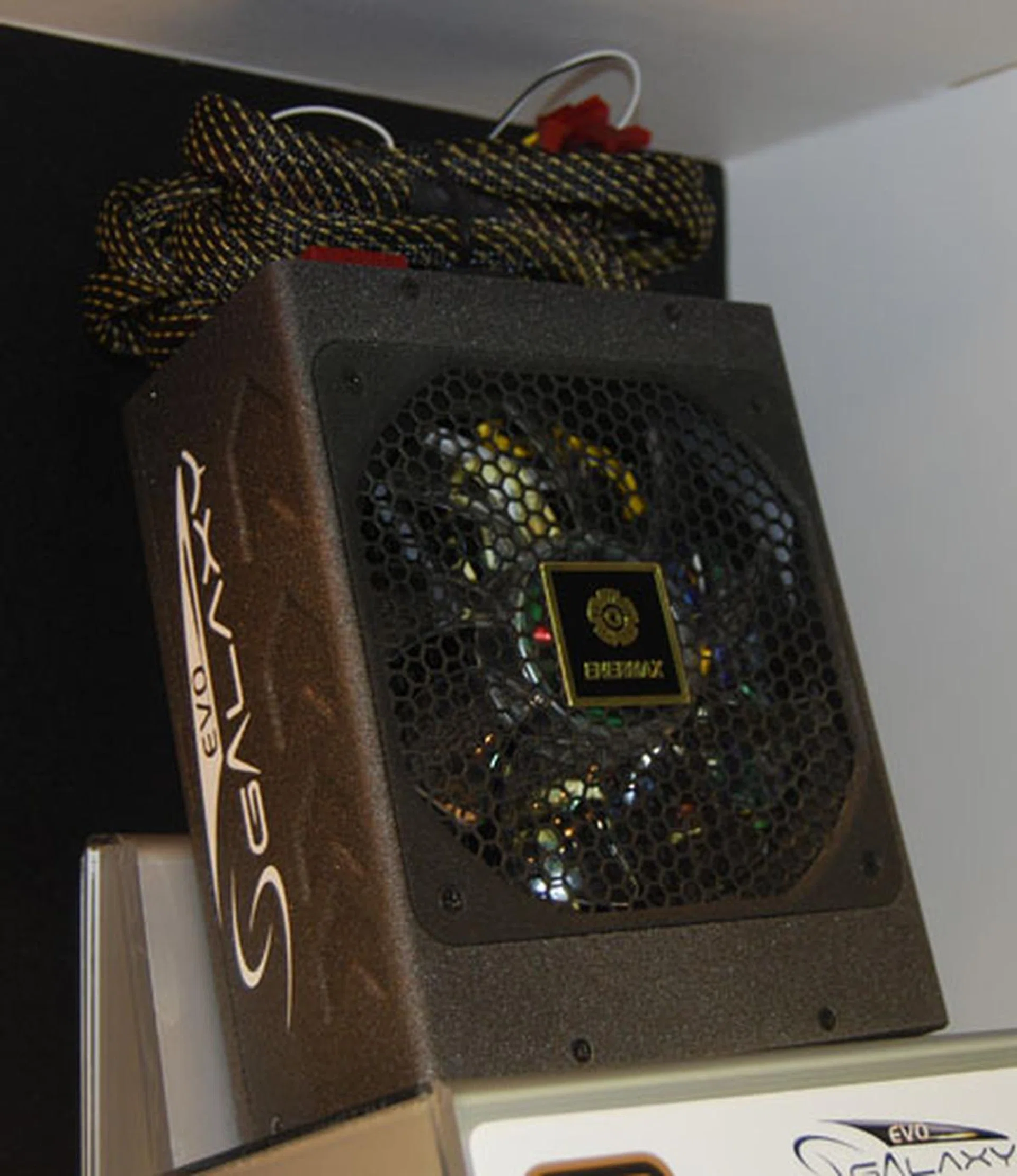  The other high wattage PSU in Enermax's lineup is the Evo Galaxy, with a similar range of wattages as the Revolution 85+ but with lower efficiency and hence only a Bronze rating.  