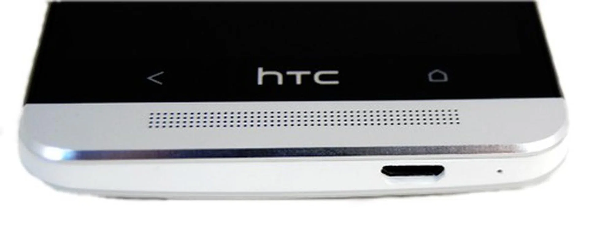 The micro-USB port can be found at the bottom side of the device.