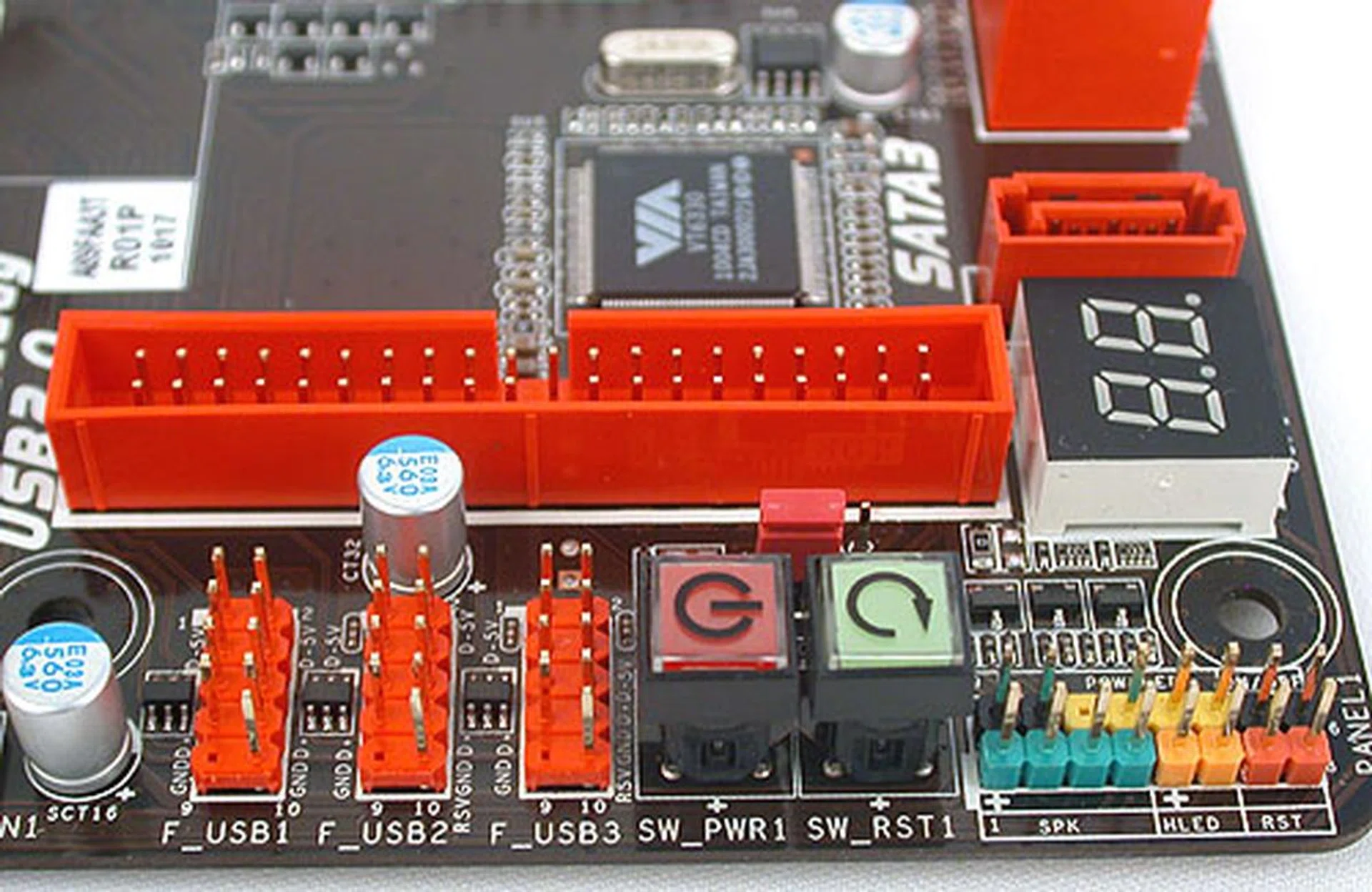 A nice looking set of power and reset buttons. The placement of the IDE connector here looks a bit awkward but it doesn't actually interfere with your add-on cards, unless you have a really long card installed in the PCI slots.