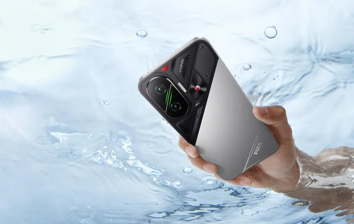 Poco F7 in Cyber Silver. Photo: HWZ.