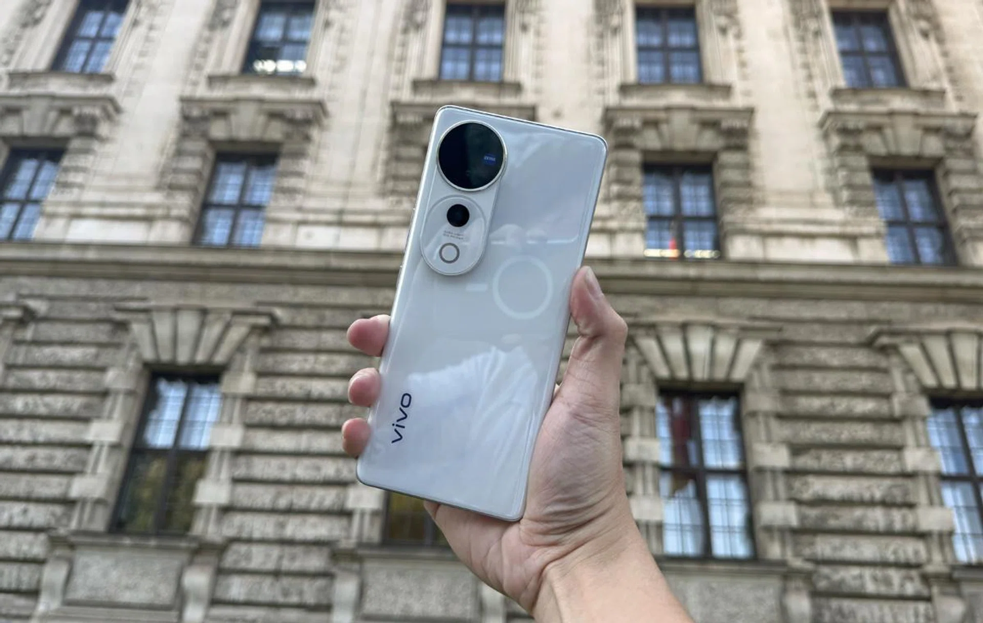 Vivo V40 Pro. Photo: HWZ.