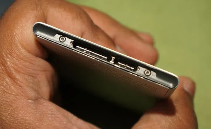 Connection to compaible devices would use a new standard connector (USB-C plus extension), which will provide USB, PCIe, HDMI, DP and additional signals between the card and the device.