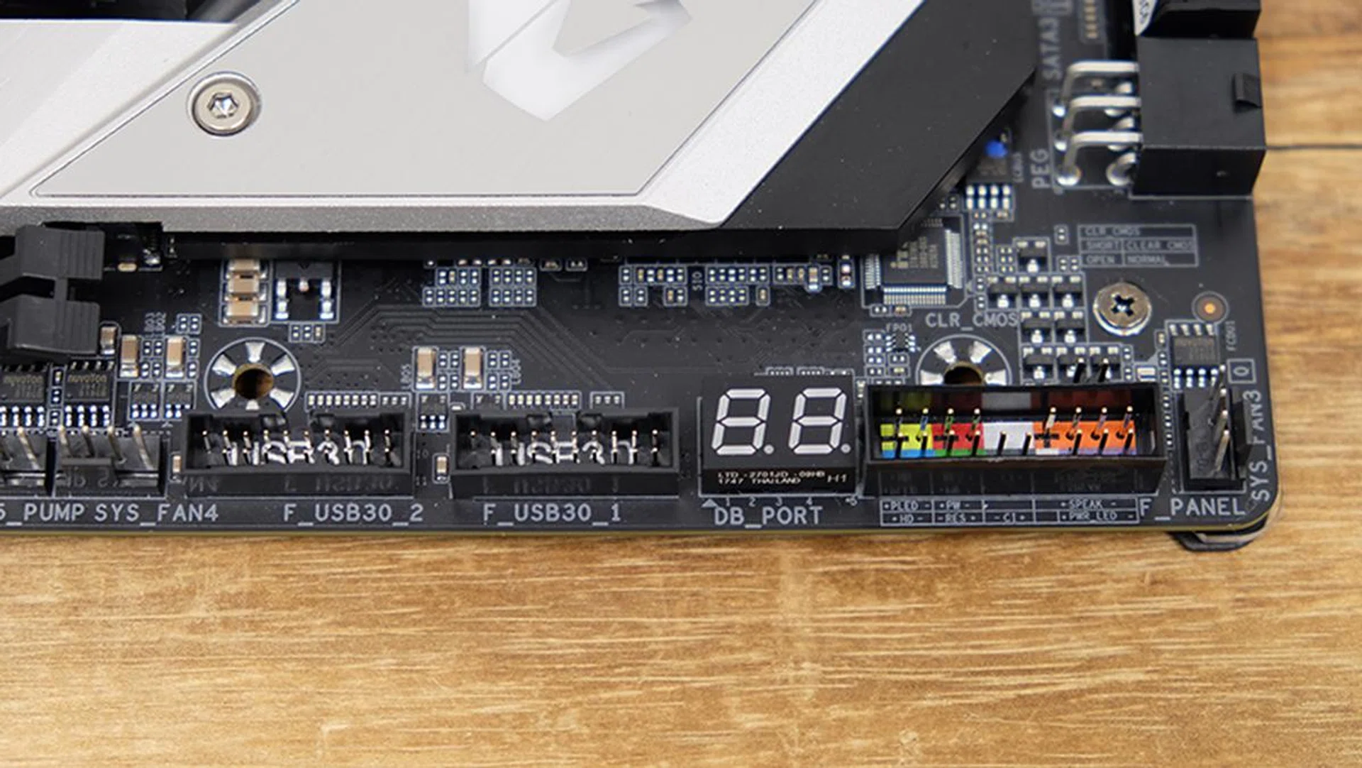 The debug display is located at the bottom right.