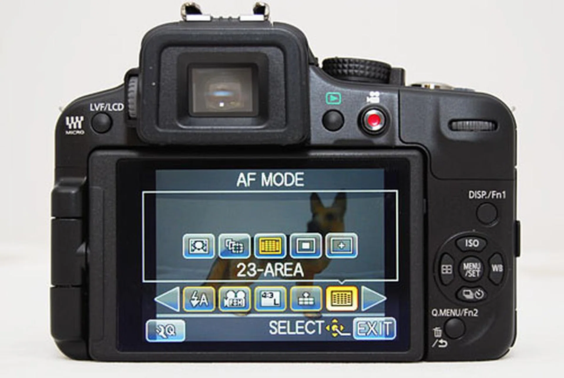 The Quick Menu overlays are a particular favorite of ours. With the touch of a button, you can quickly gain access to essential controls, which you can navigate using the d-pad or via touching on the screen.