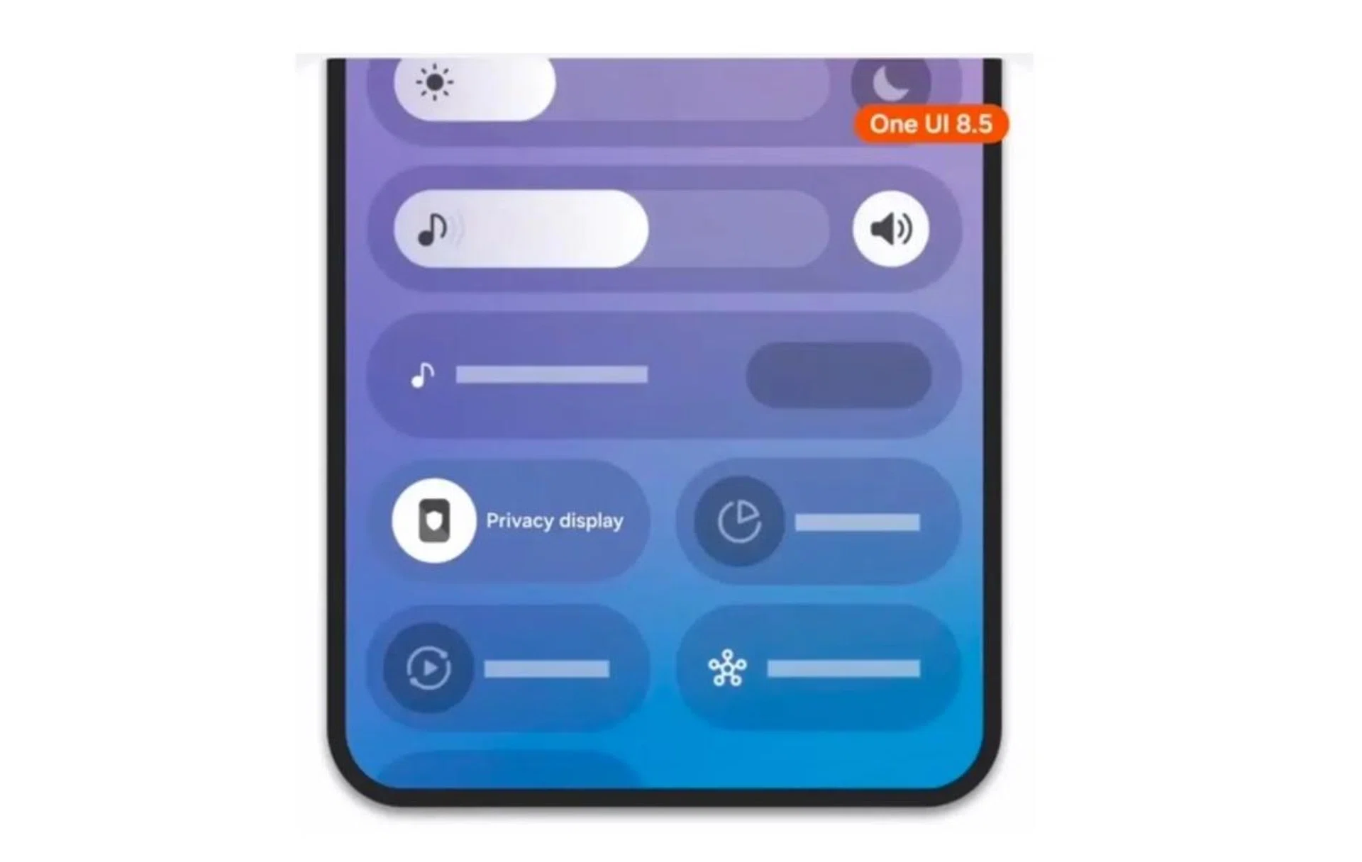 OneUI 8.5’s Privacy Display feature can be accessed from the Quick Panel.