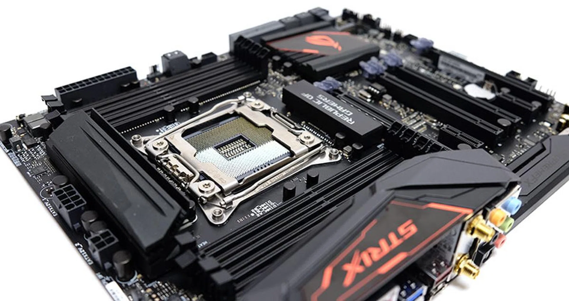 ASUS ROG Strix X99 Gaming