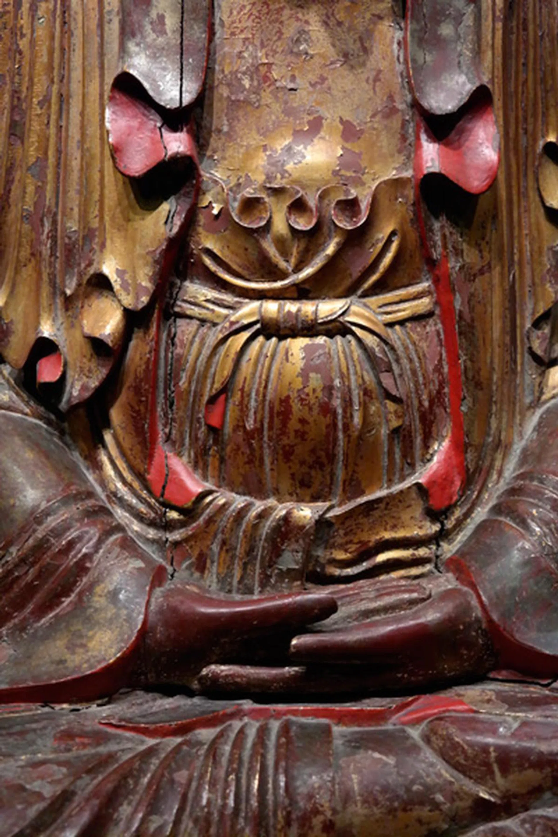 f/4.5 at 50mm, 1/25 sec, ISO 3200.