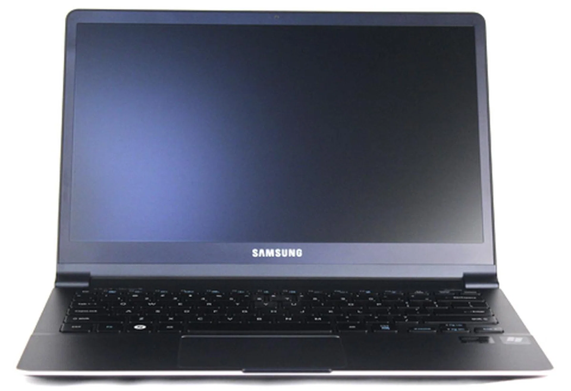 The new Samsung Series 9 is definitely one of the head turners of the year so far (just like its predecessor was the year before). It's all-aluminum build is something rarely seen outside of the Apple camp of notebooks.