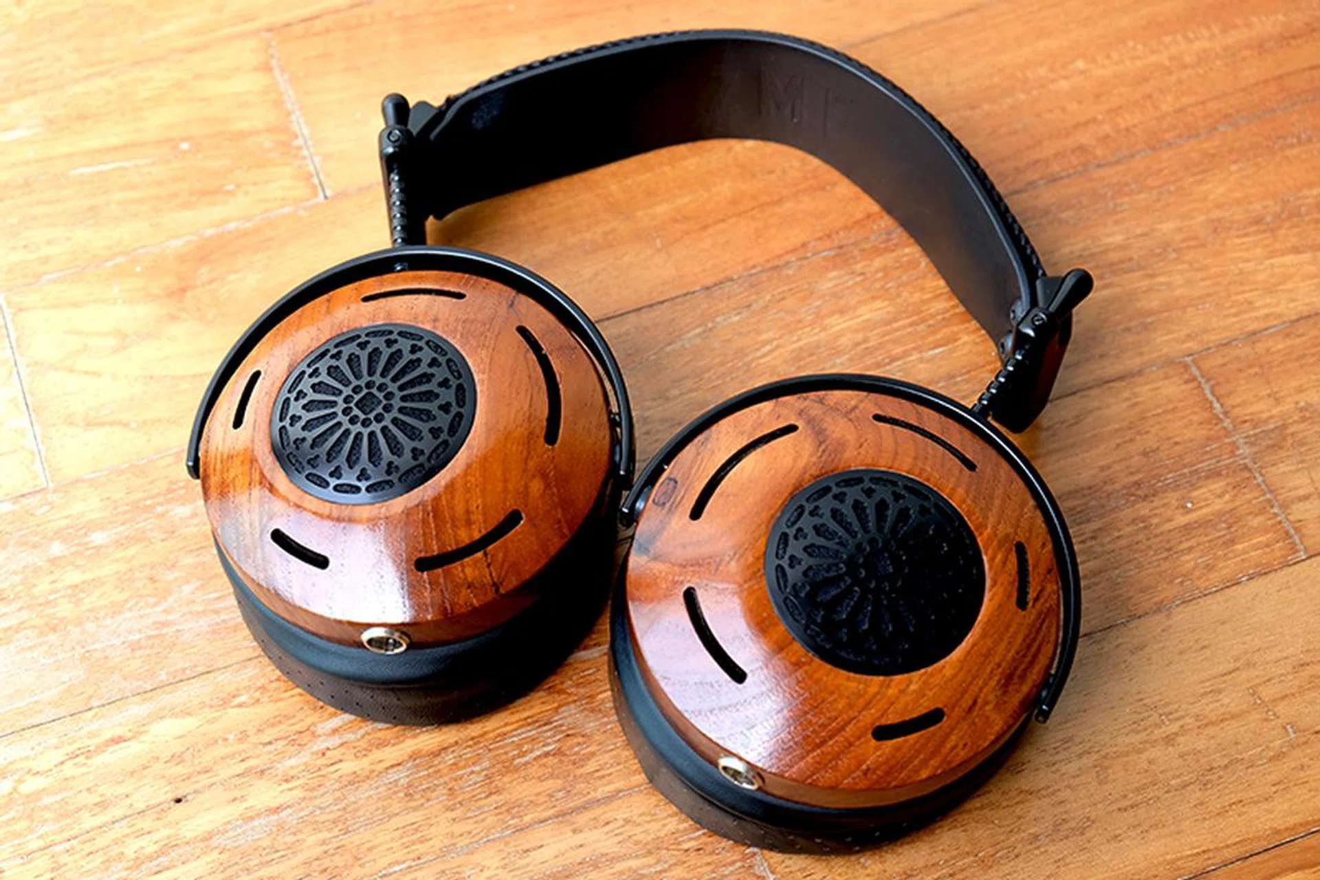 The Auteur features solid wood ear cups and a design that is unlike anything else in the market.