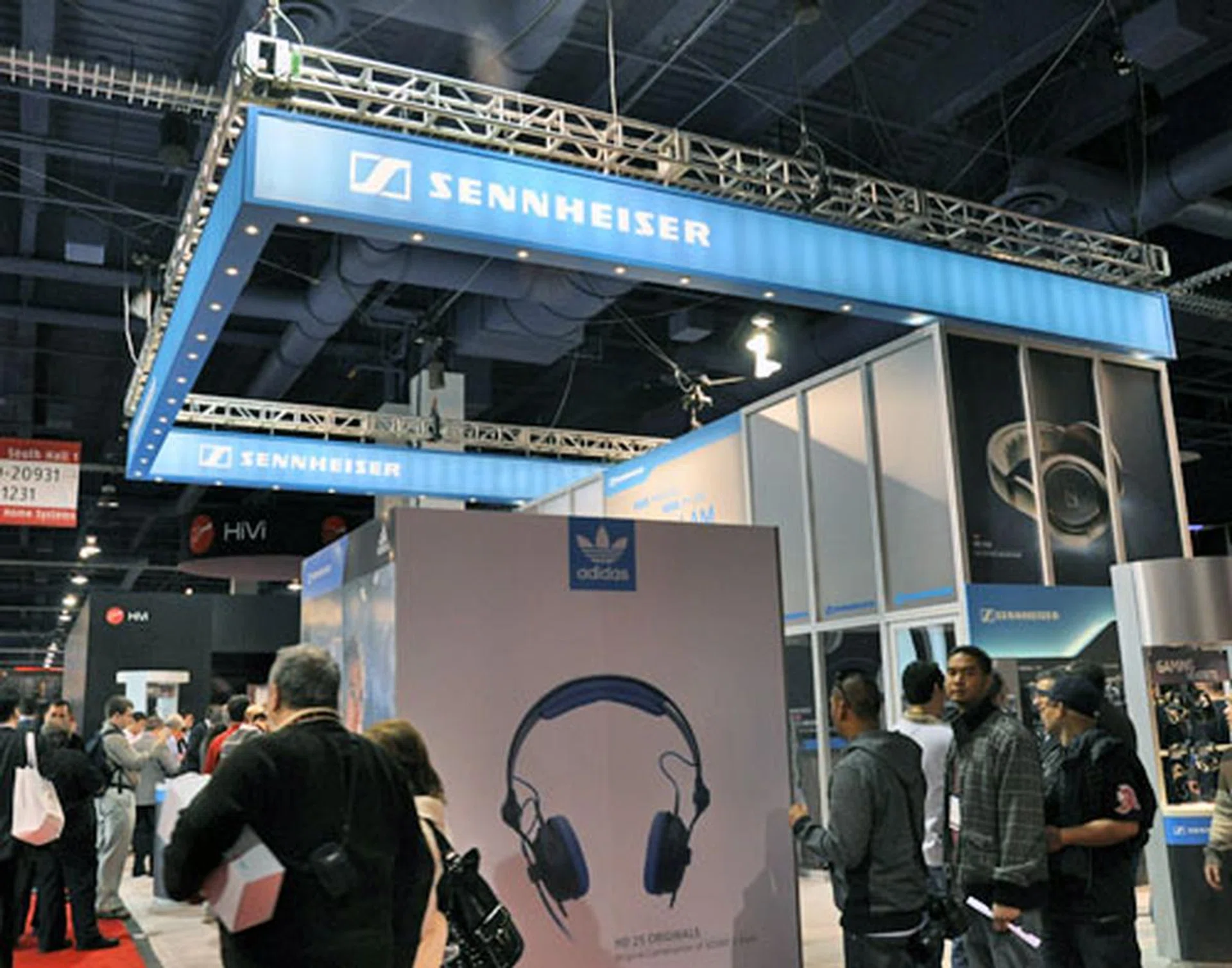 Sennheiser's booth was pretty packed when we reached it, due to some American Football star being present for an interview. Shame they don't like real football as much. 