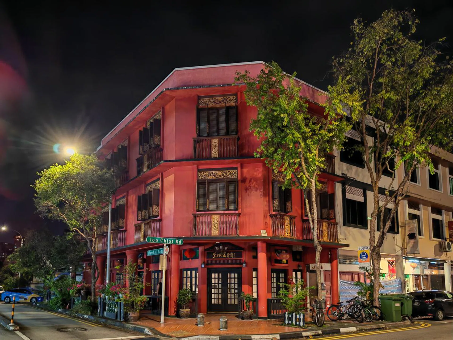 Night mode. Photo: HWZ.