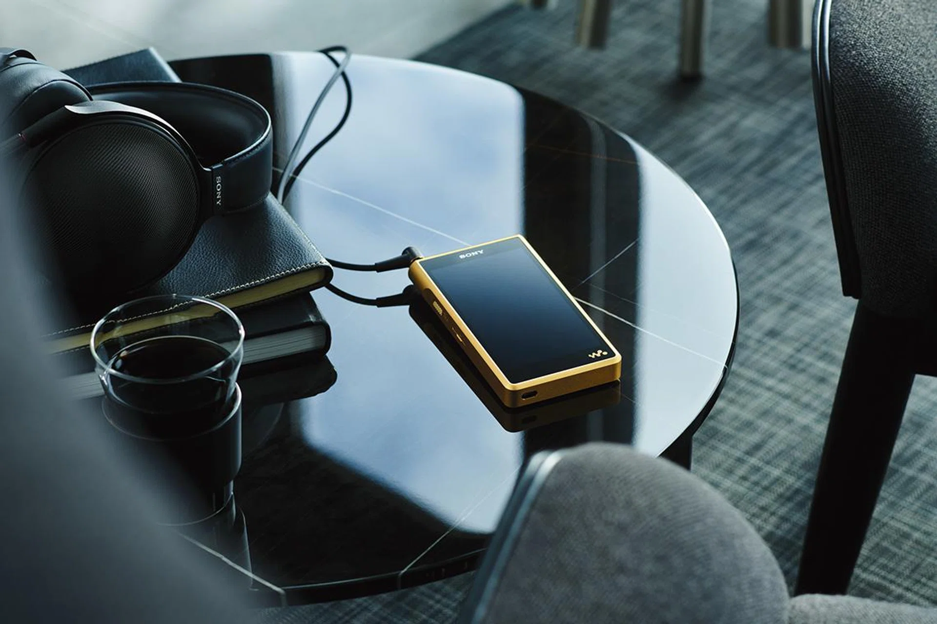 Sony Signature Series Walkman NW-WM1ZM2.