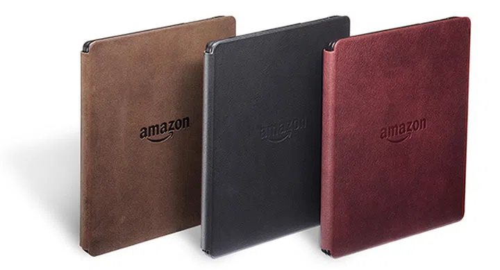 The battery cover is available in three different colors. (Image Source: Amazon)