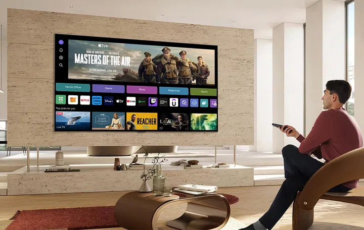 Owners of 2022 LG OLED TVs (and more) can start upgrading the webOS interface.