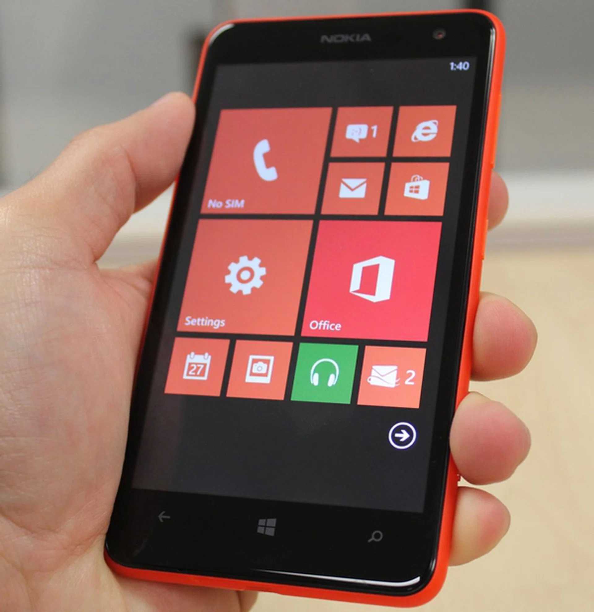 Can the affordable price tag of the Nokia Lumia 625 swing consumers to the Windows Phone camp? 