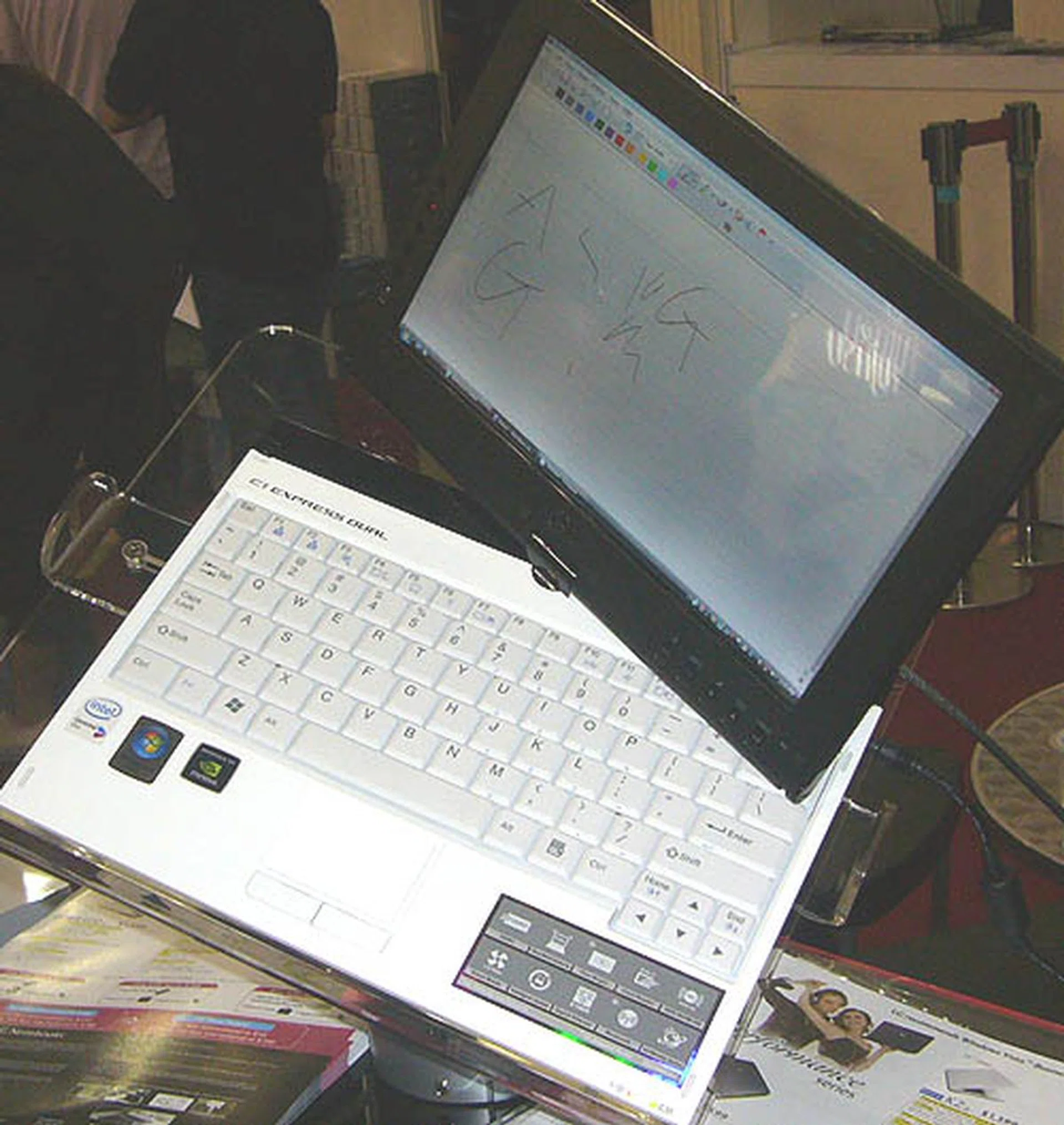  Suited for both students and business users, the LG C1 is a light 1.31kg with a 10.6-inch screen. It may not be the fastest with its Core Duo U2500 processor but it has decent battery life and comes with Windows Vista Business edition.  