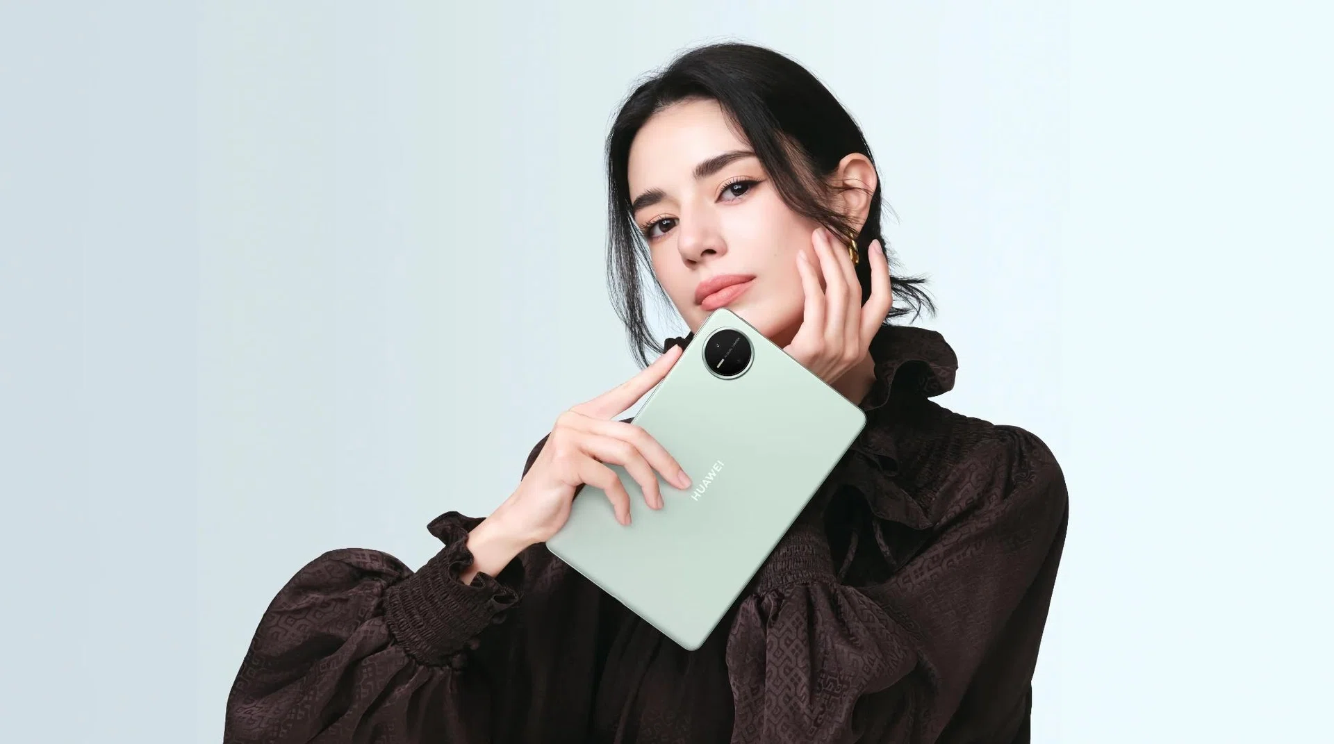 The Huawei MatePad Mini