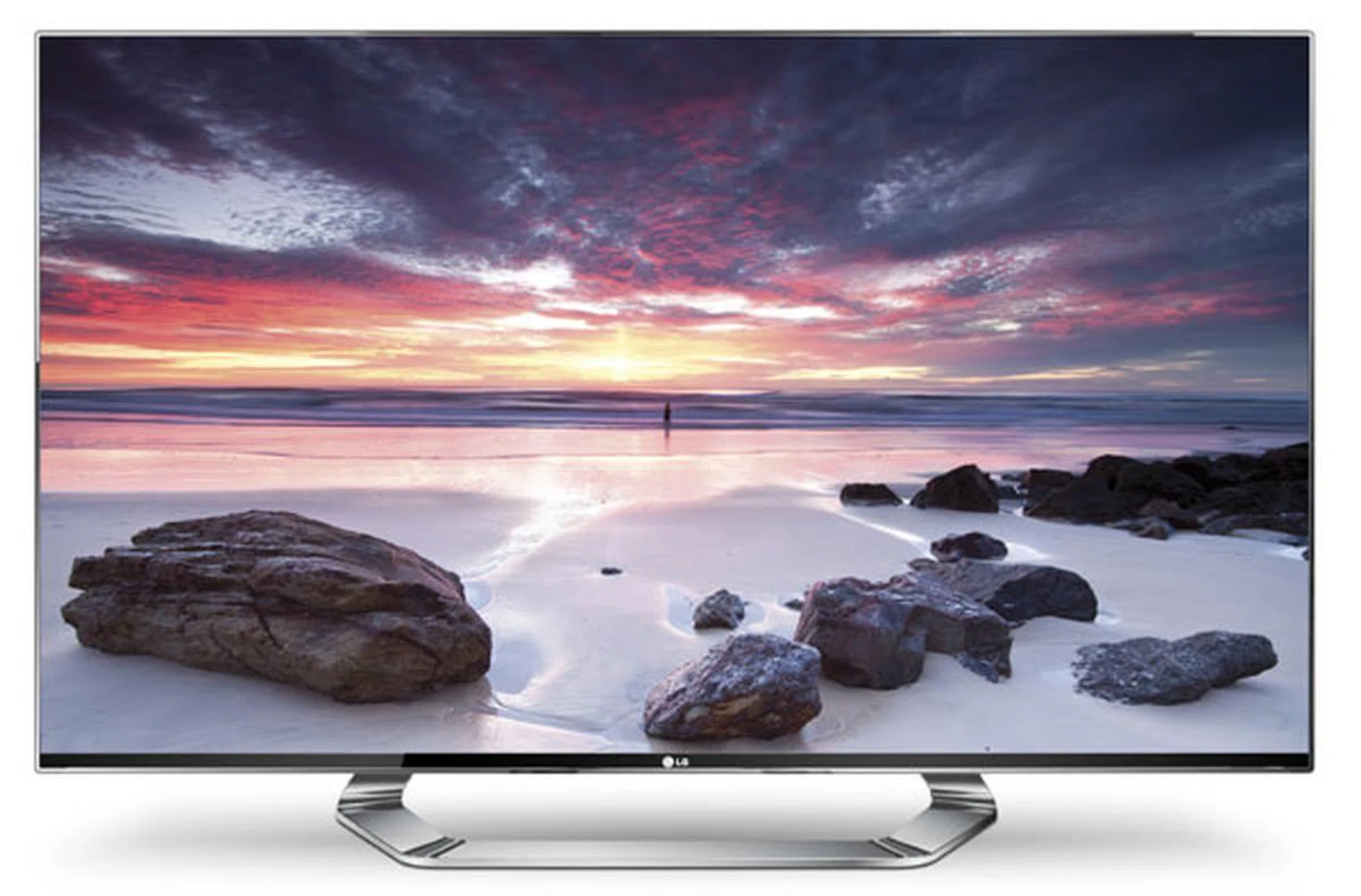 LG has scored a winner with its alluring Cinema Screen design, convincing picture quality, and wholesome Smart TV features in the LM9600. Granted that the 55-inch passive 3D display is a little pricey, but you know what they say about getting what you pay for, yes?