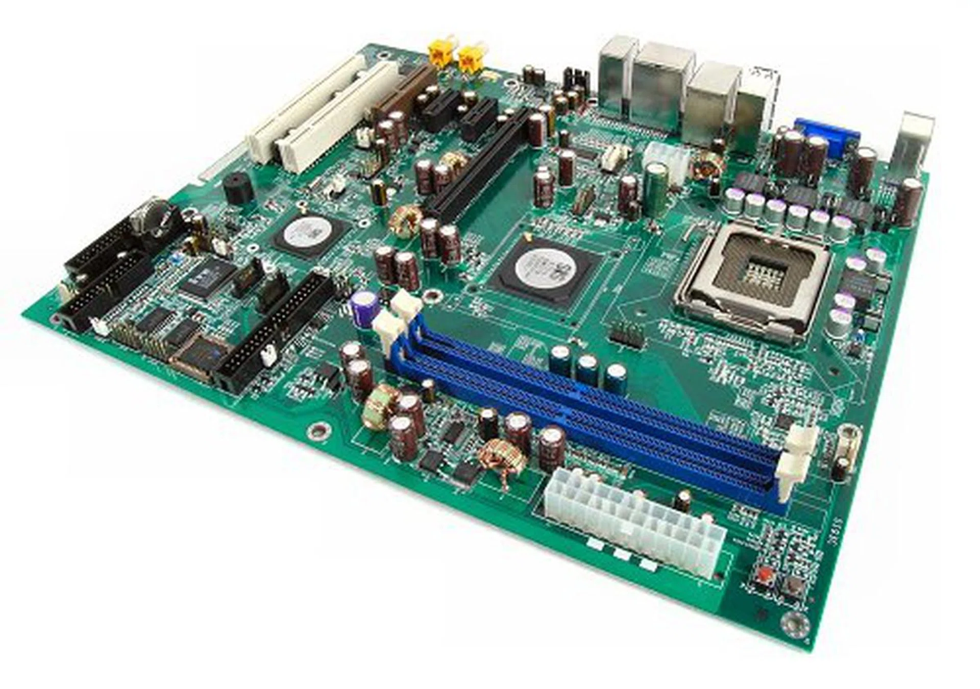 With the current industry focus on energy efficiency, the SiS762FX chipset comes just in time to make a point that low power, ultra cool desktop computing is possible, but just how much performance are you willing to sacrifice?