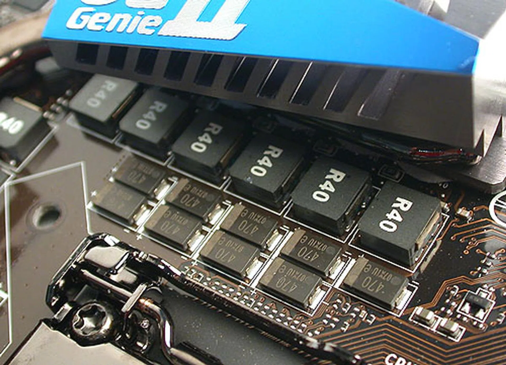 MSI's Military Class II features include these 'Super Ferrite Chokes' and hi-c capacitors with tantalum cores. Among the benefits that MSI touts are lower temperatures, longer lifespans and greater stability.