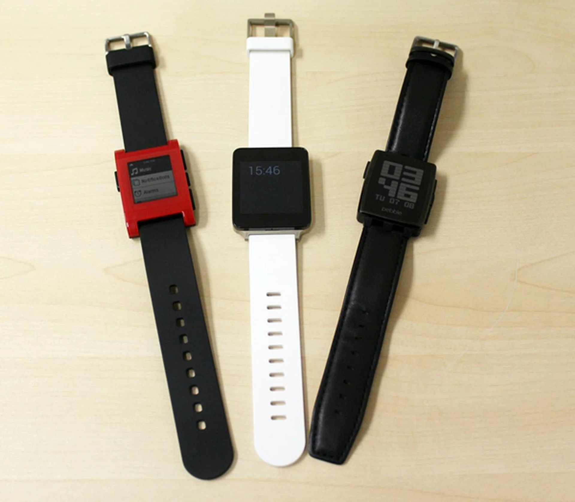 Seen here are the Pebble (left), LG G Watch (center) and the Pebble Steel (right). For your information, both the Pebble smartwatches have a 1.26-inch display.