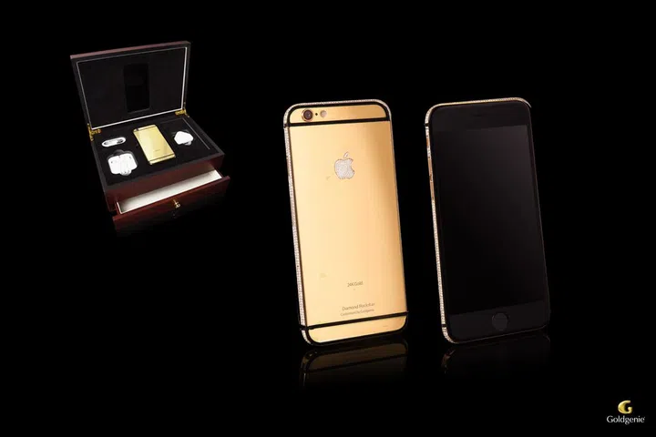 What's the next most important thing after the customized iPhone and the exquisite box? Of course, it has to be the charging cable.