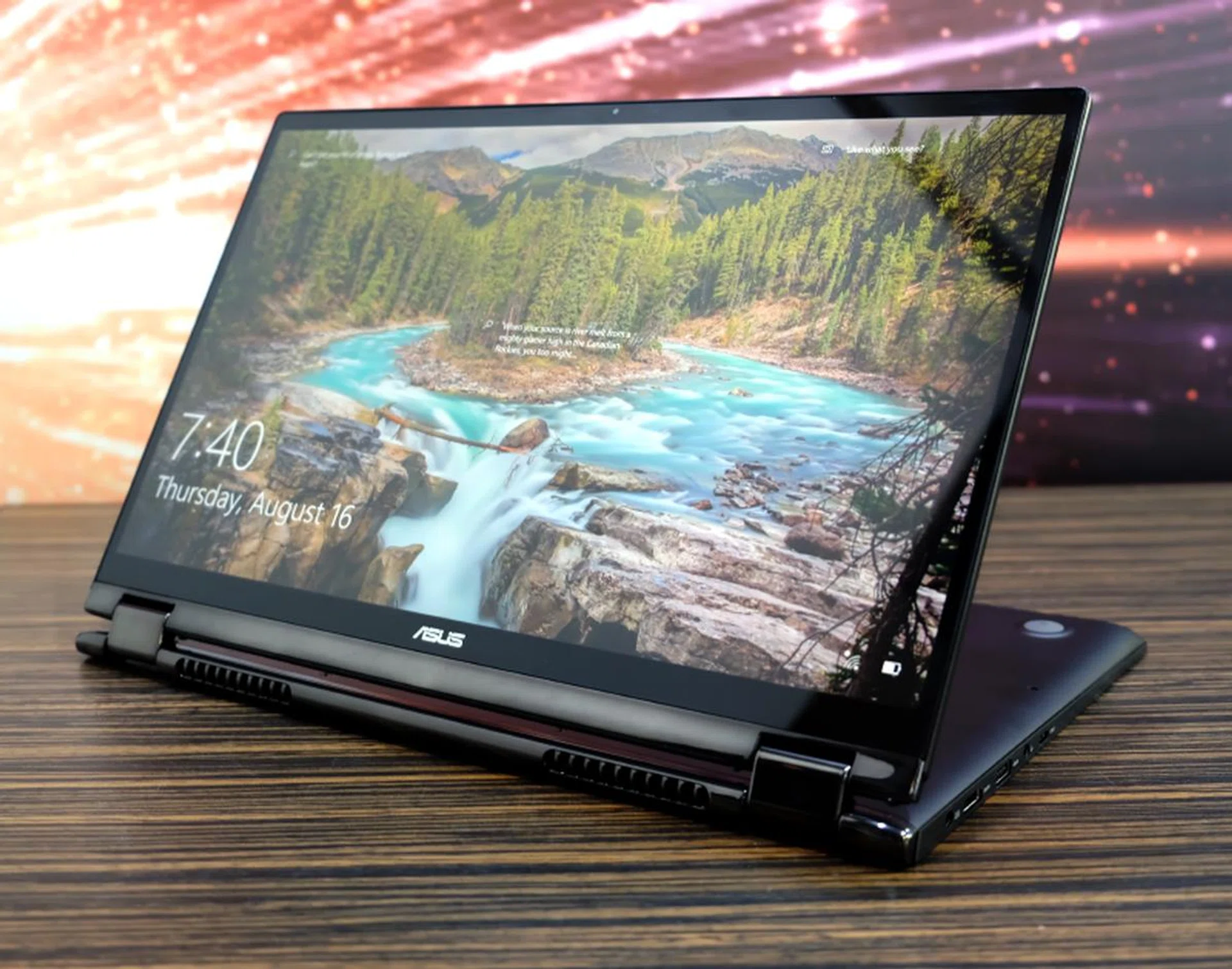 The ZenBook Flip 15 is also very compact for a 15-inch convertible notebook. 
