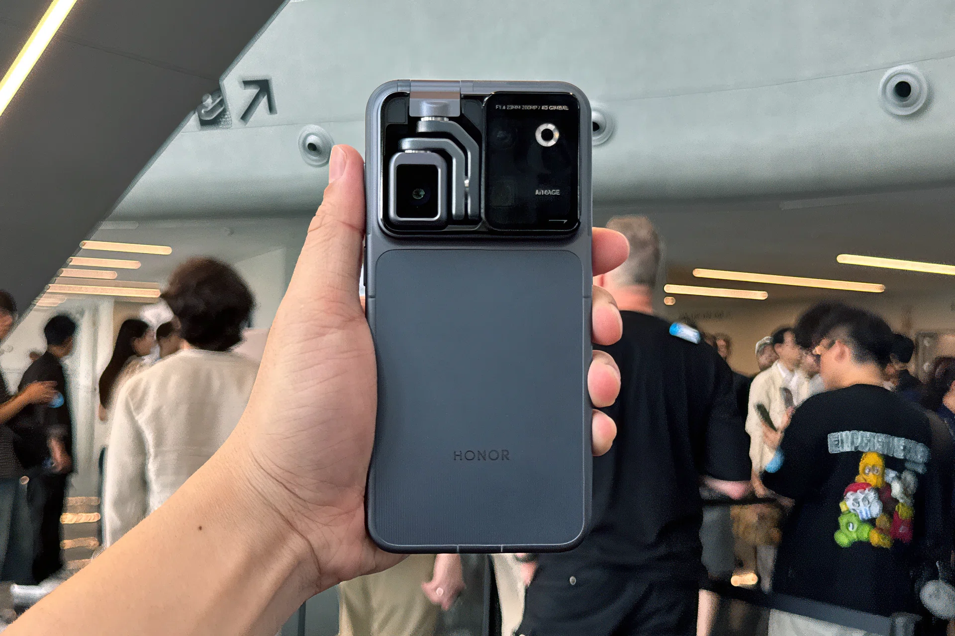 Honor Robot Phone gimbal camera preview