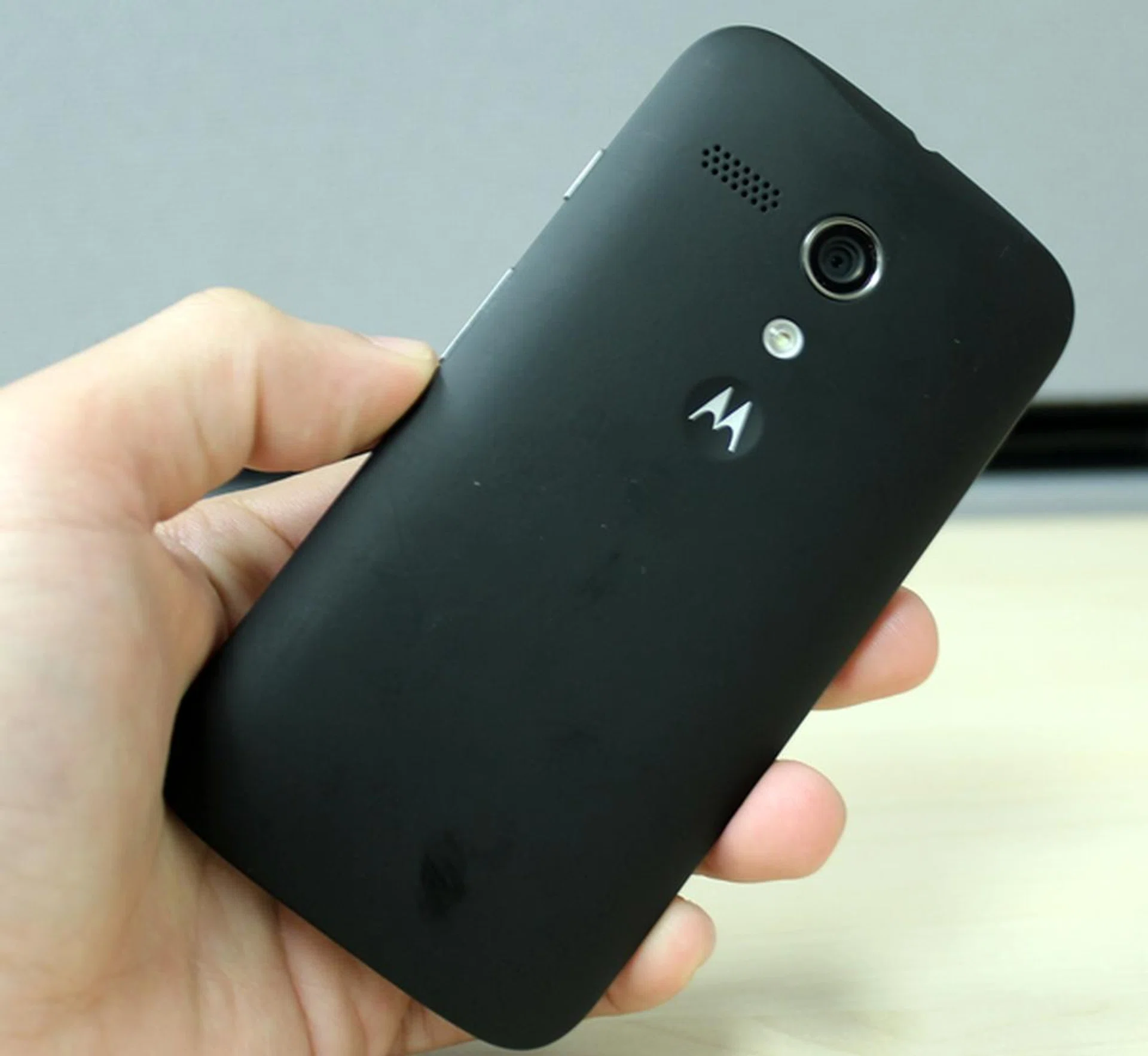 The Moto G with 4G LTE offers one of the best handling thanks to its tapered back.