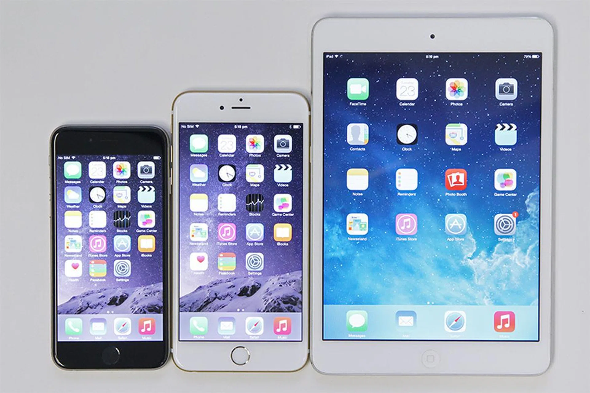 The iPad min joins the party and still dwarfs the iPhone 6 Plus.