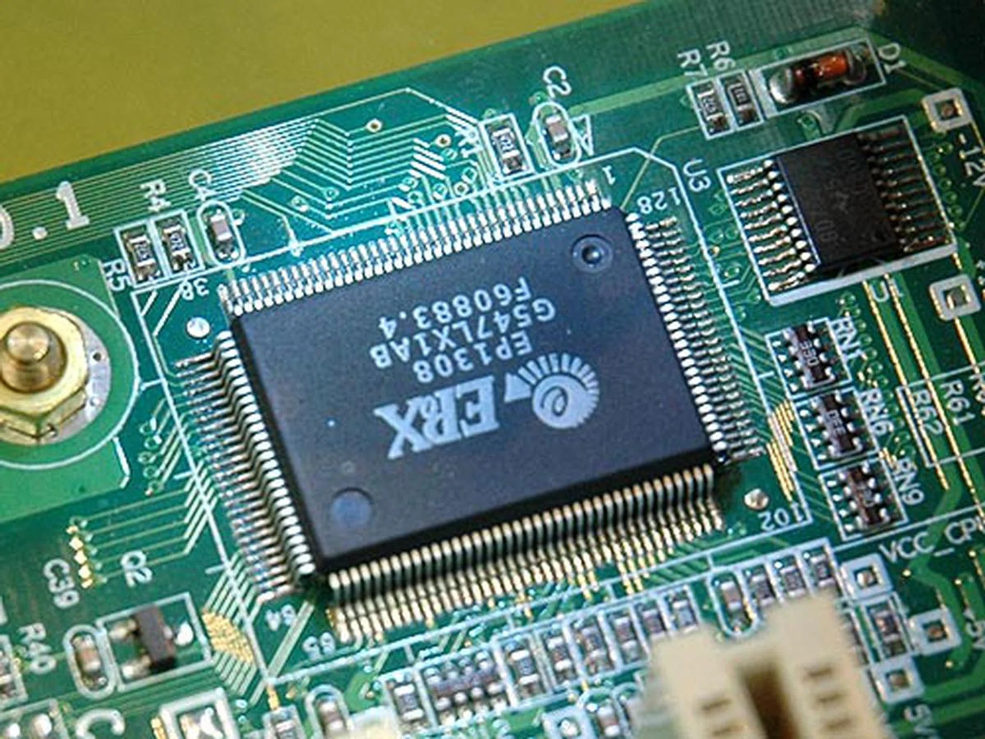 The Ghost BIOS is EPOx's answer to corrupted BIOS caused by either bad firmware flashing or viruses. Using an EPoX developed super I/O chip (as shown above), the board has BIOS recovering capabilities right out of the box. It does not need a second Flash BIOS chip like most other solutions, thus, as EPoX claims, the procedure for recovery is simpler and easier to understand.