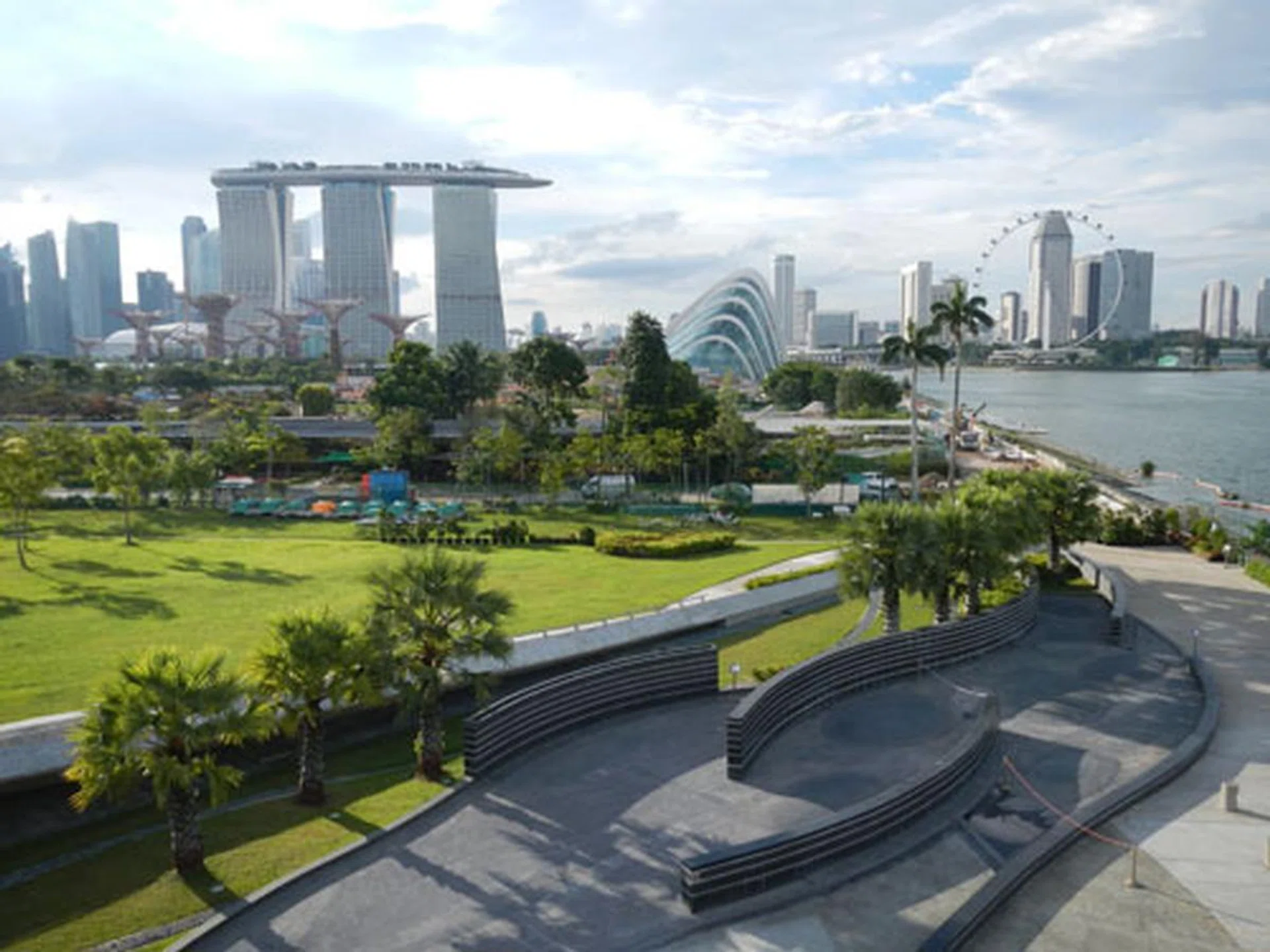 f/3.9 at 5mm, 1/800 sec, ISO125.